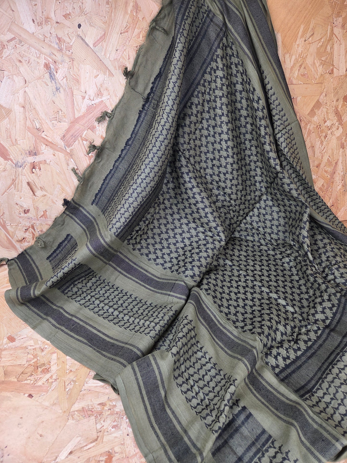 Shemagh Scarf Olive Green 100% Cotton Desert Arab Style Wrap