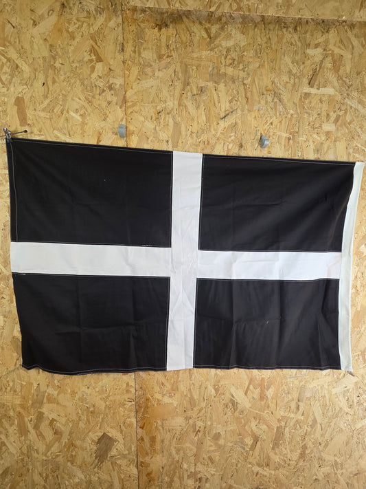 Cornish flag Saint Piran's Baner Peran Cornwall Celtic Black with White Cross 152cm x 91cm