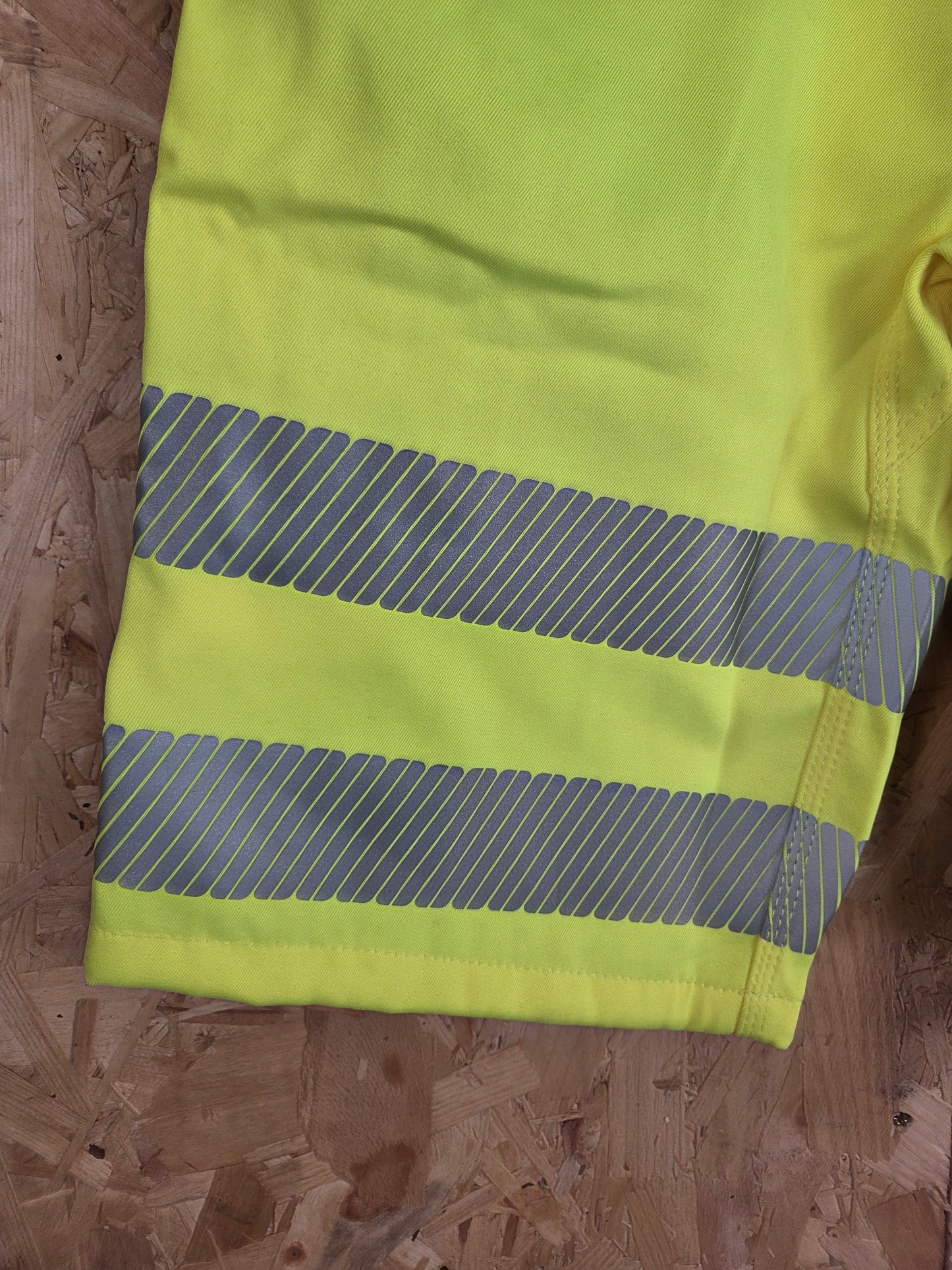 Portwest Work Shorts Hi Viz Vis Yellow Black Reflective Safety Workwear PW34