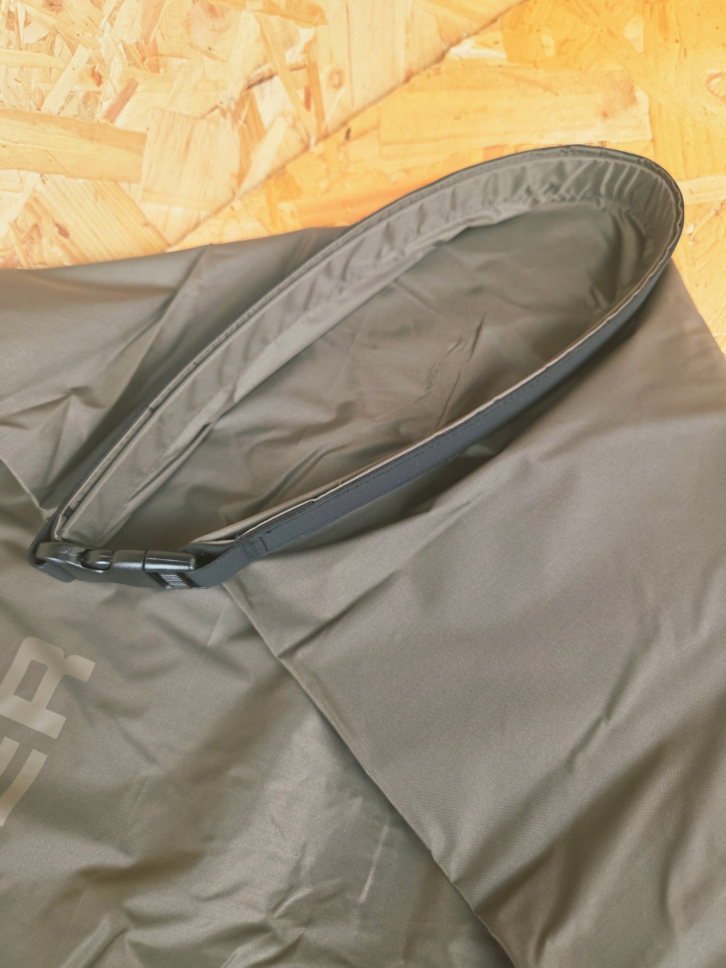 Waterproof Dry Sack Roll Top Hiking Camping Storage Bag Compact Lightweight 40 Litre