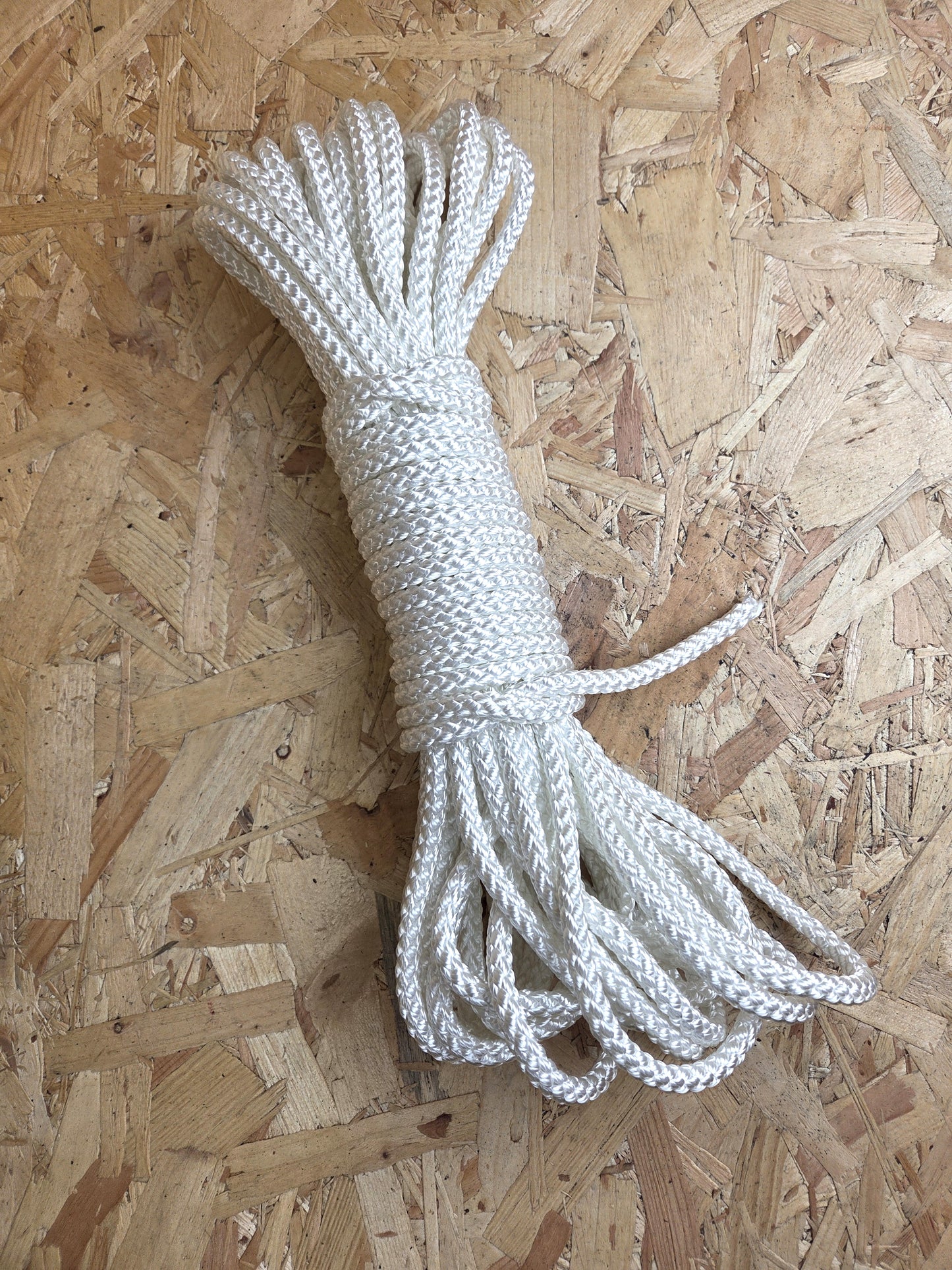 Polyester Rope 8 Plait White 9mm x 20m Strong Heavy Duty Boating DIY Camping Garden Mooring Boat Chandlery