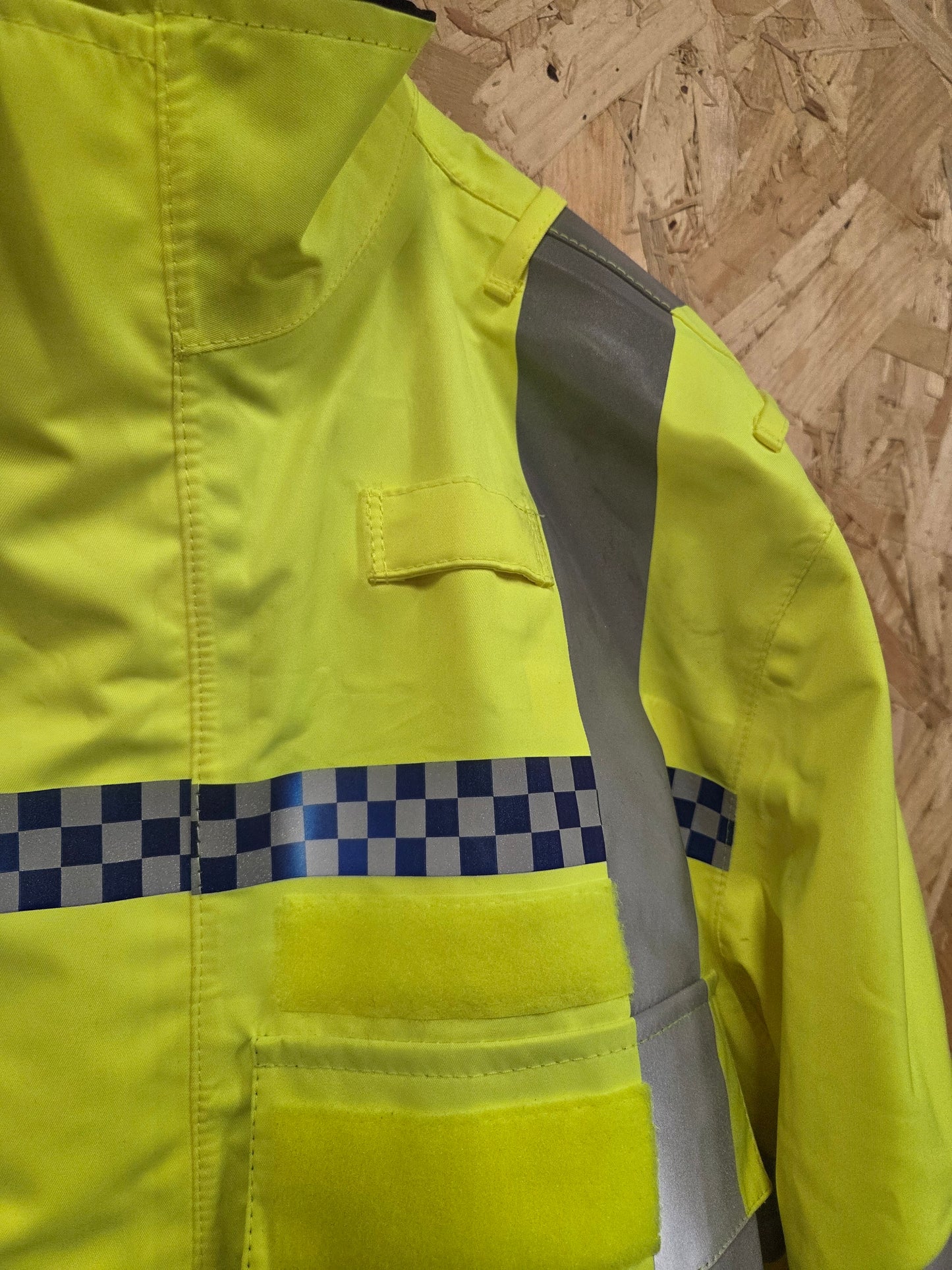 British Police Yellow Hi-Vis Jacket Yaffy Blouson Bomber Radio Loops