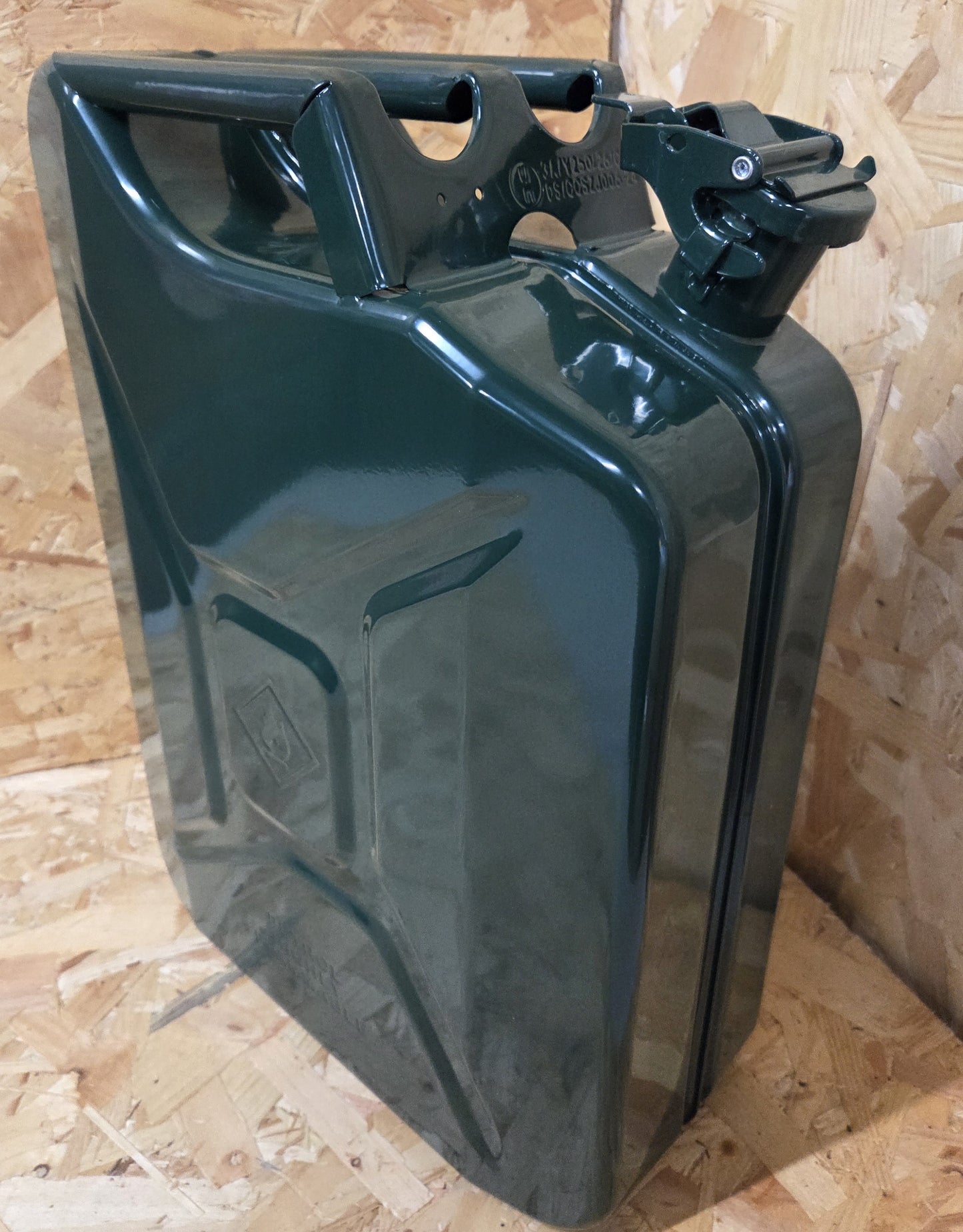 20 Litre Jerry Can Military Green Wavian New