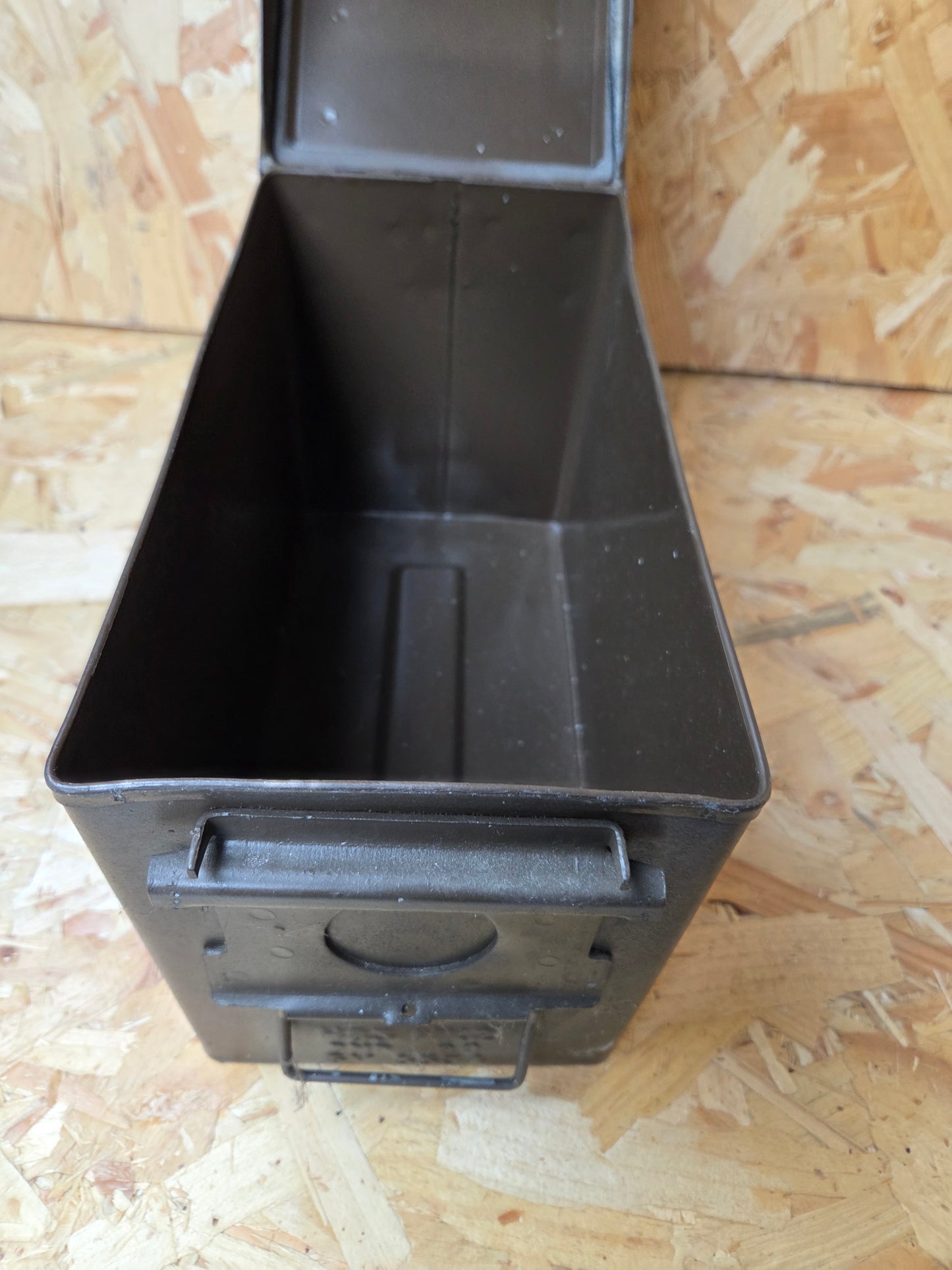 Small 30 Cal 5.56mm Ammo Box Tin Brown 28cm x 19cm x 14cm