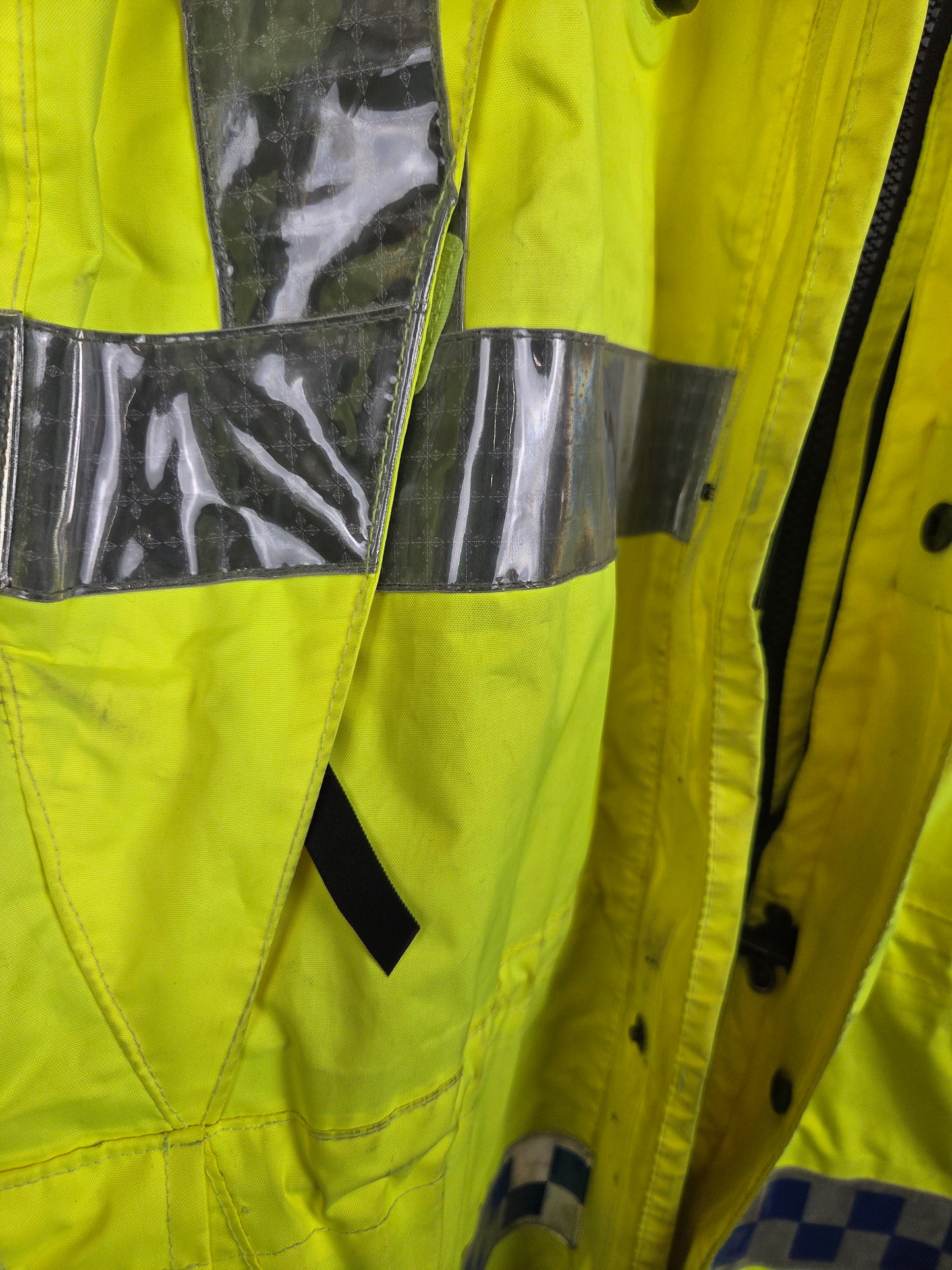 Keela British Police Waterproof Jacket Yellow Hi-Vis Grade B