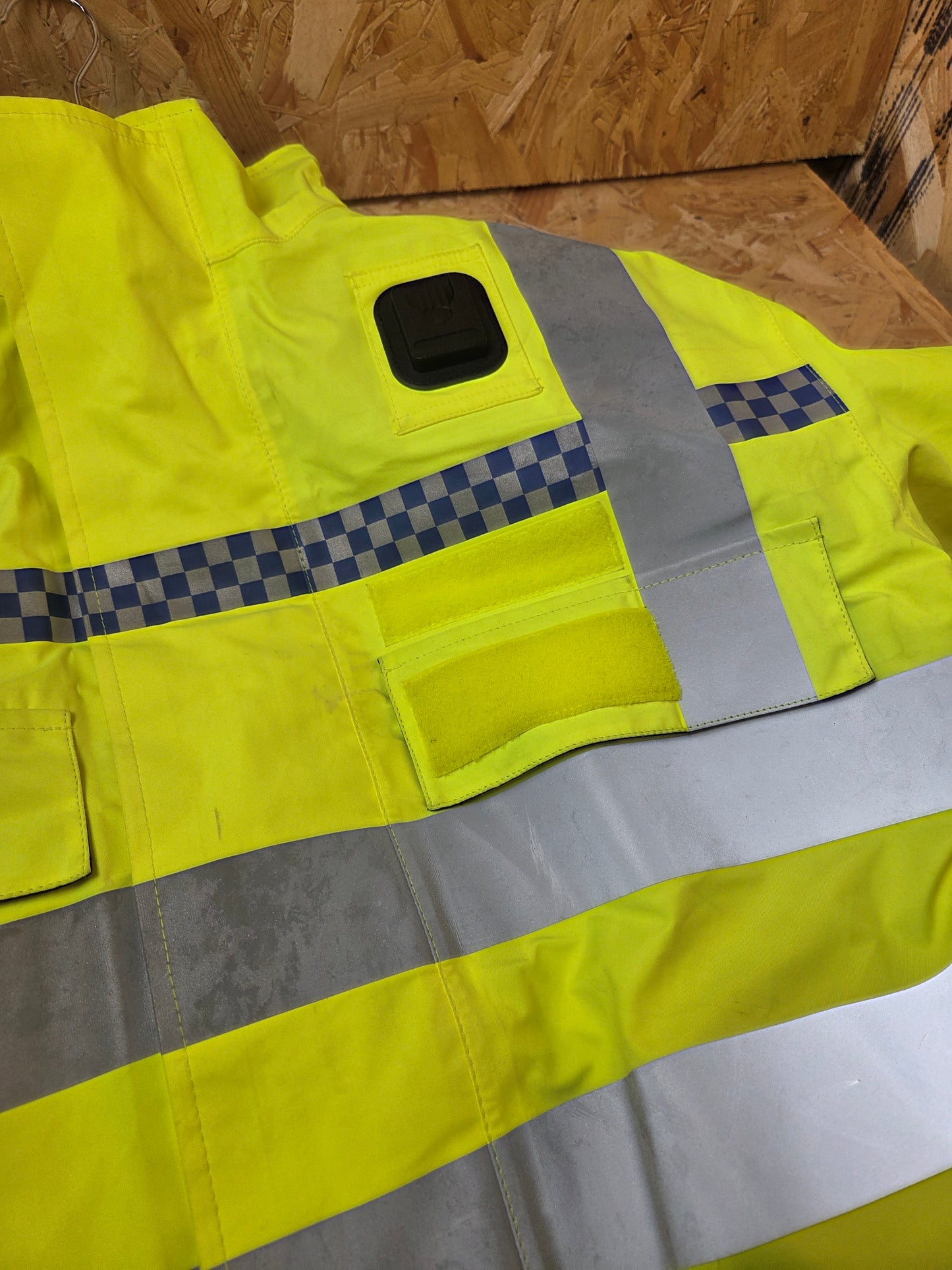 British Police Yellow Hi-Vis Jacket Yaffy Blouson Bomber Klickfast Docks 800