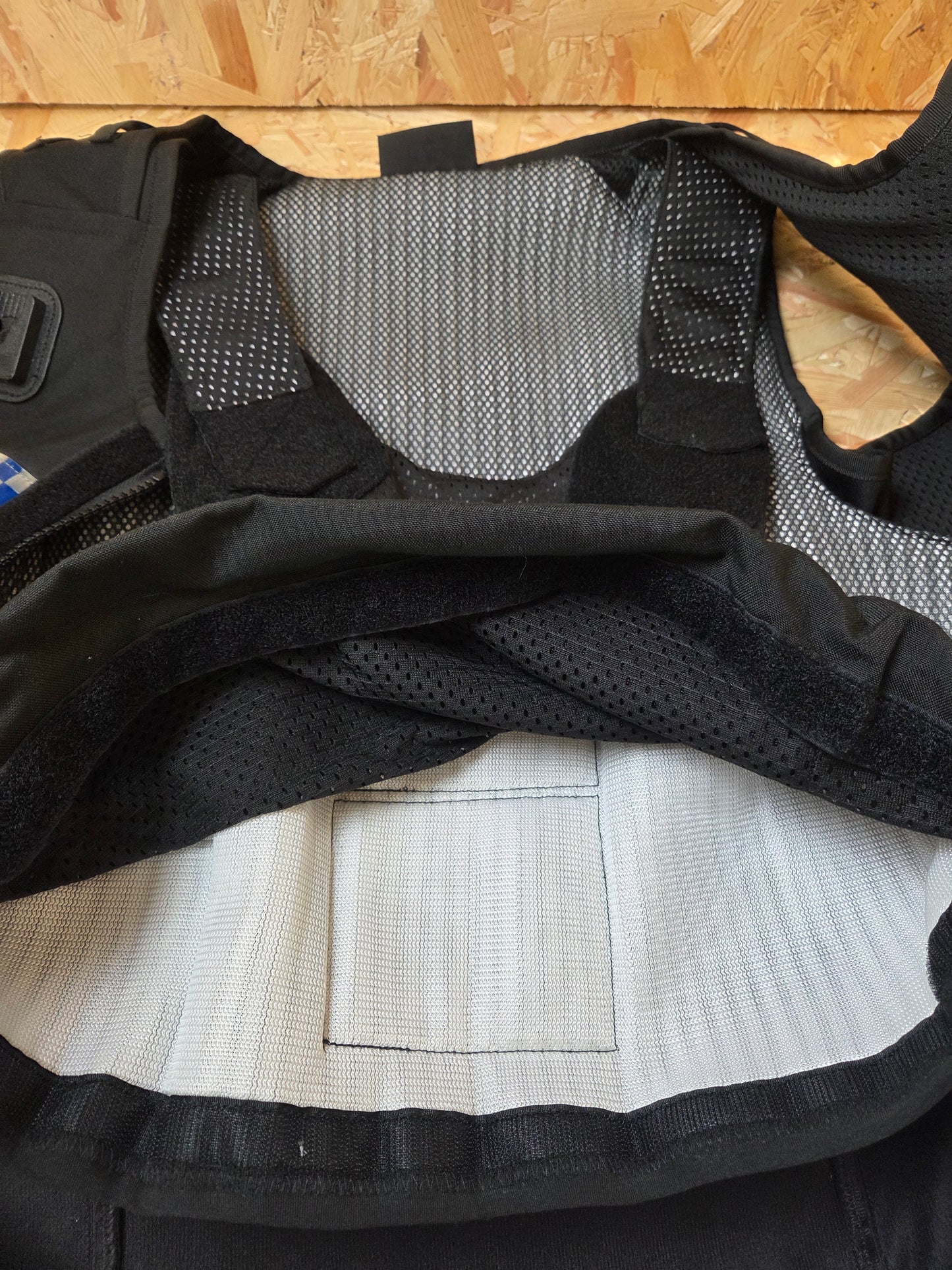 Cooneen Hawk Stab Vest Body Armour Cover Black Klickfast Docks Checked Strip