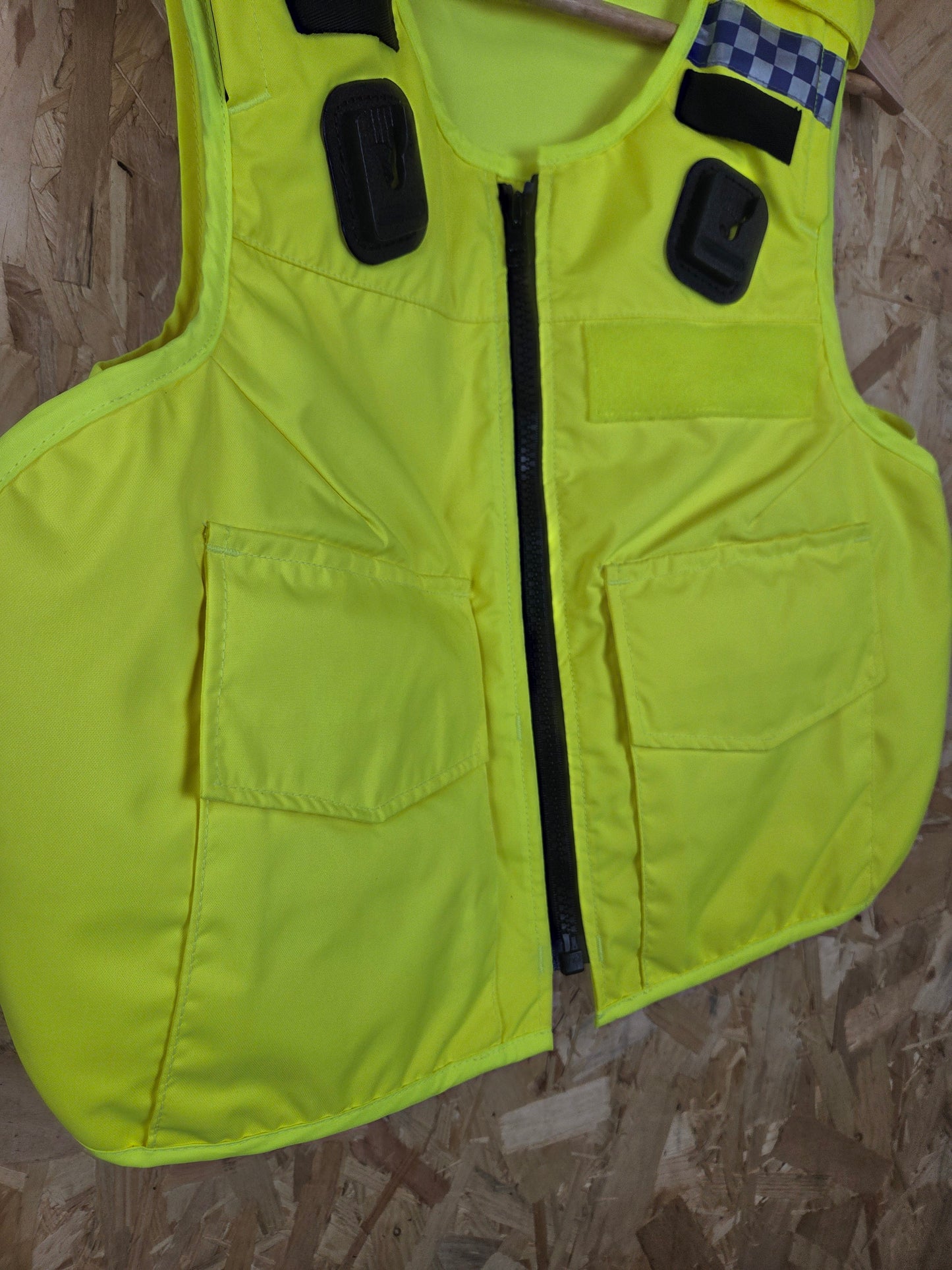 Mehler Stab Vest Hi-Vis Body Armour Cover With Klickfast Docks Checked Strips