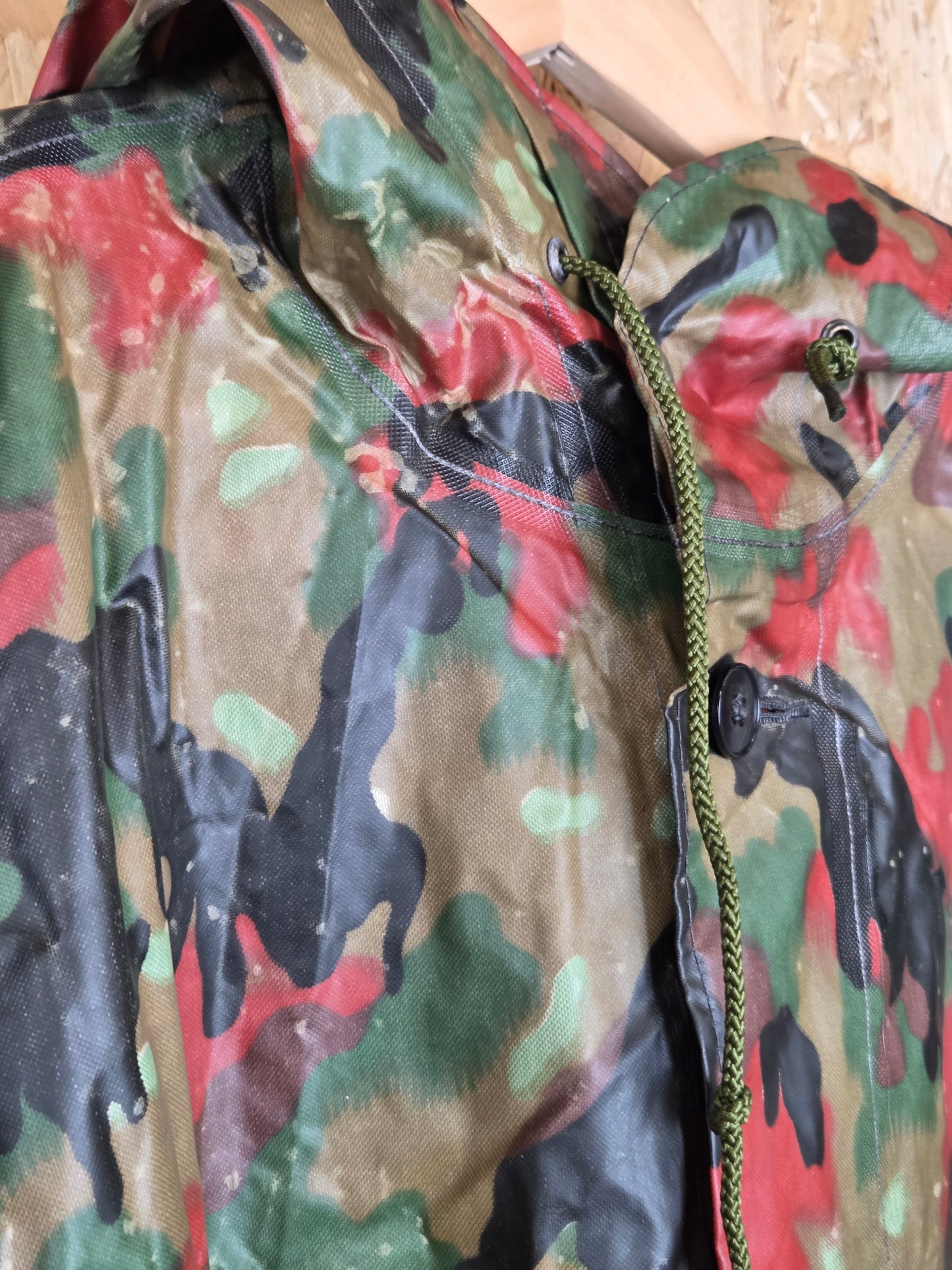 Swiss Alpenflage Army Poncho Camouflage Plastic TAZ 57 New