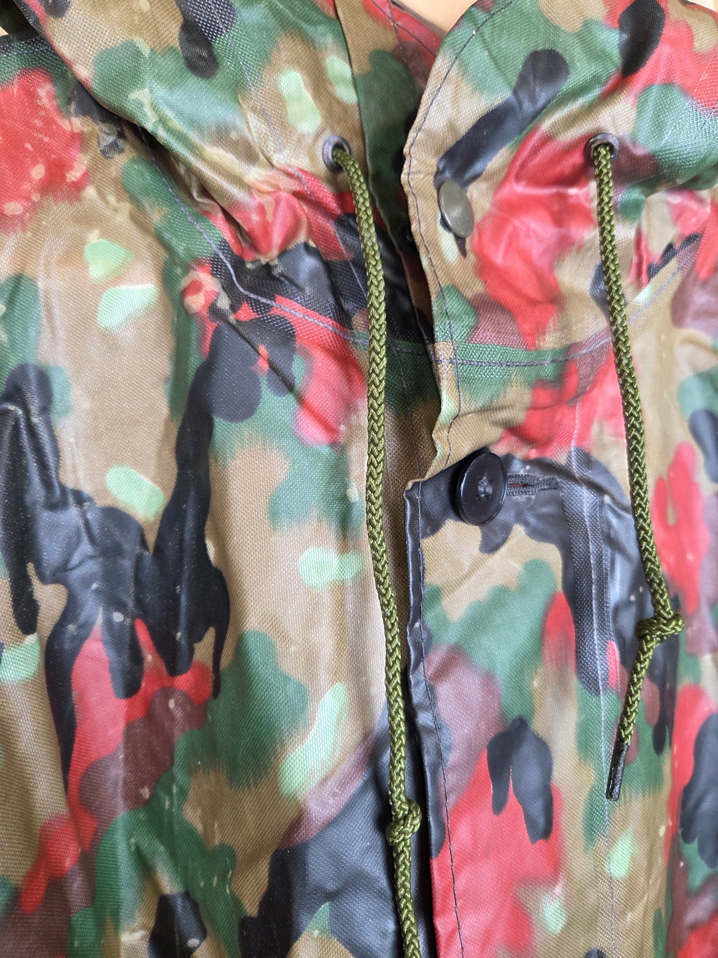 Swiss Alpenflage Army Poncho Camouflage Plastic TAZ 57 New