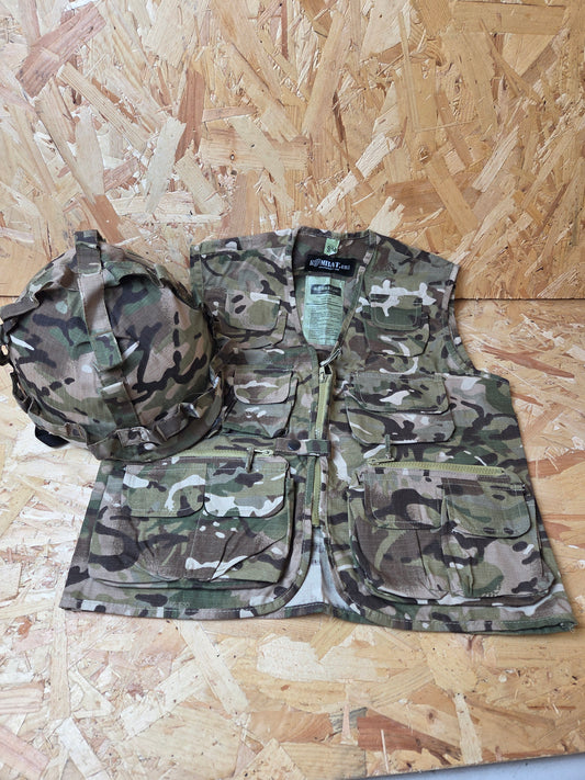 Kids BTP Helmet & Vest Set Green Camouflage Fancy Dress Up