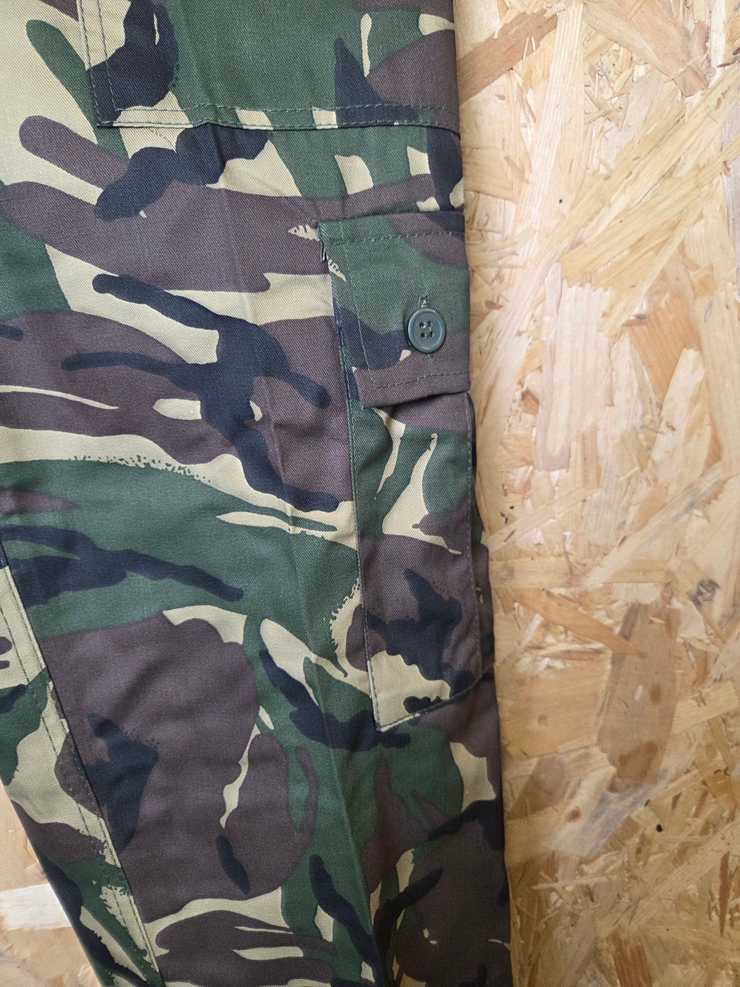 Combat Trousers British BTP Camouflage Dark Green Brown Kombat Cargo Pants