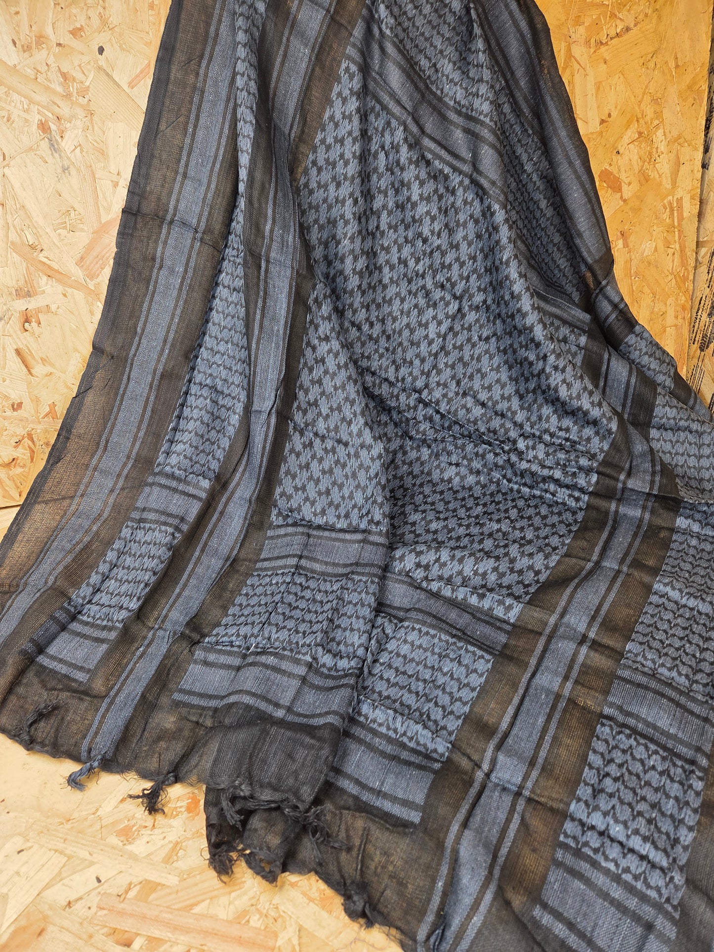 Shemagh Scarf Black and Grey 100% Cotton Desert Arab Style Wrap