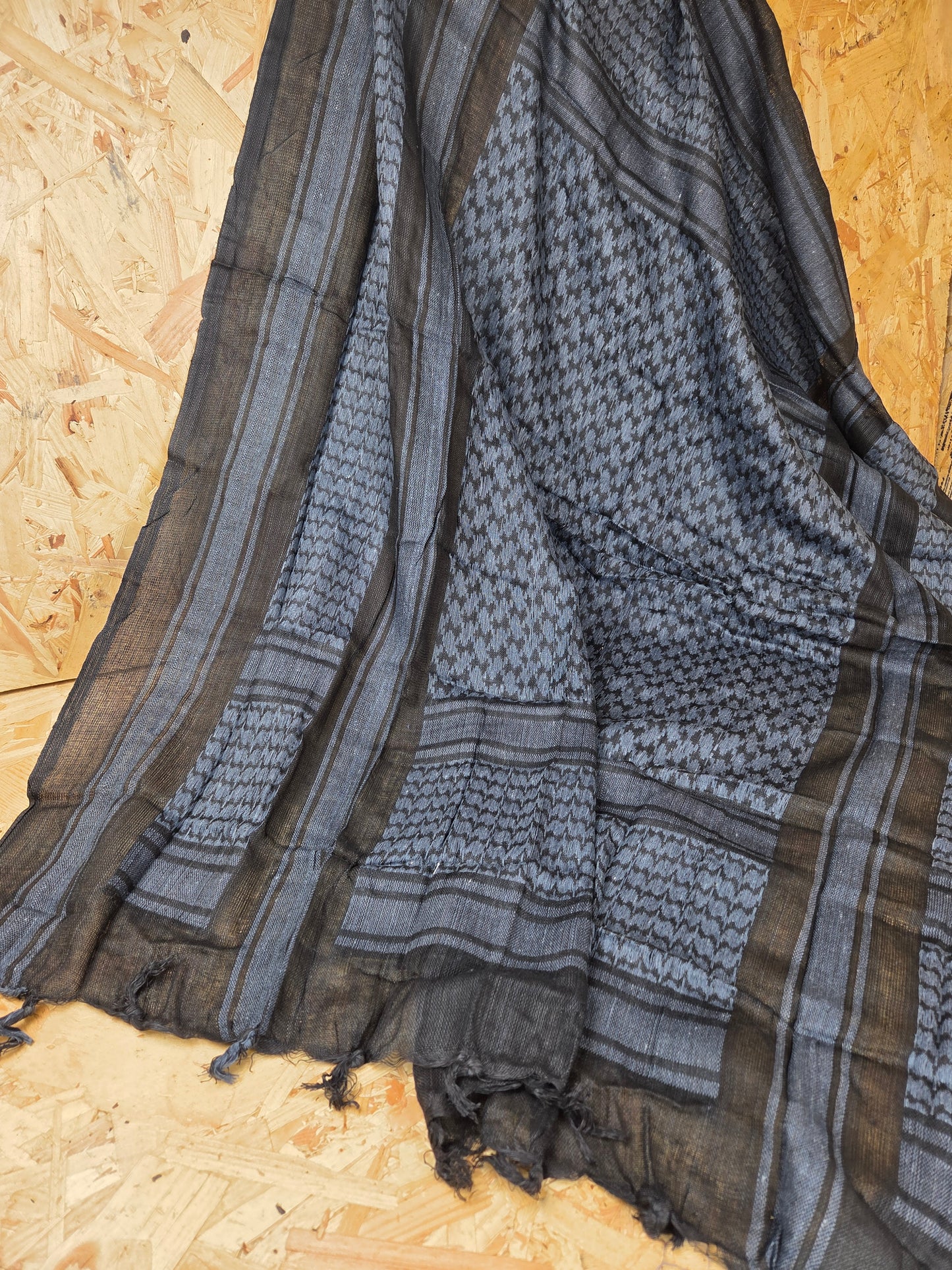 Shemagh Scarf Black and Grey 100% Cotton Desert Arab Style Wrap