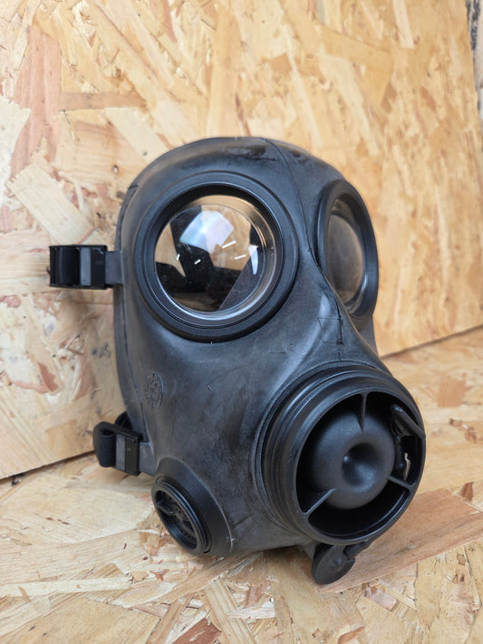 Avon FM12 Respirator Gas Mask Size 1 2 3 FM 12 Used