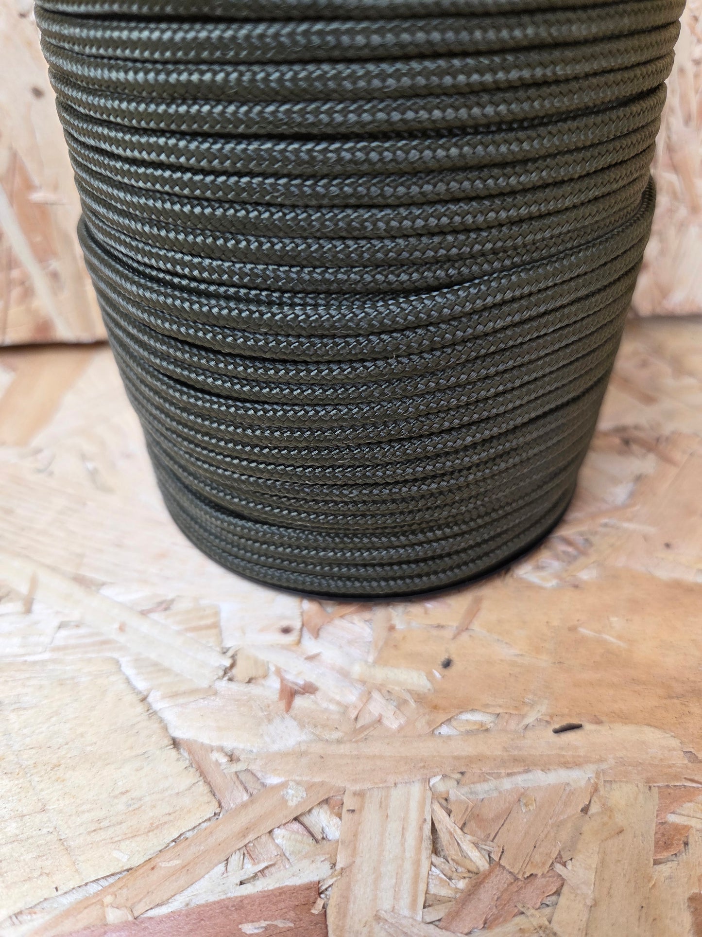 Paracord Cord Retention Loop Basha & Bivi Tent Shelter Rope Bushcraft Line Olive Green 100m