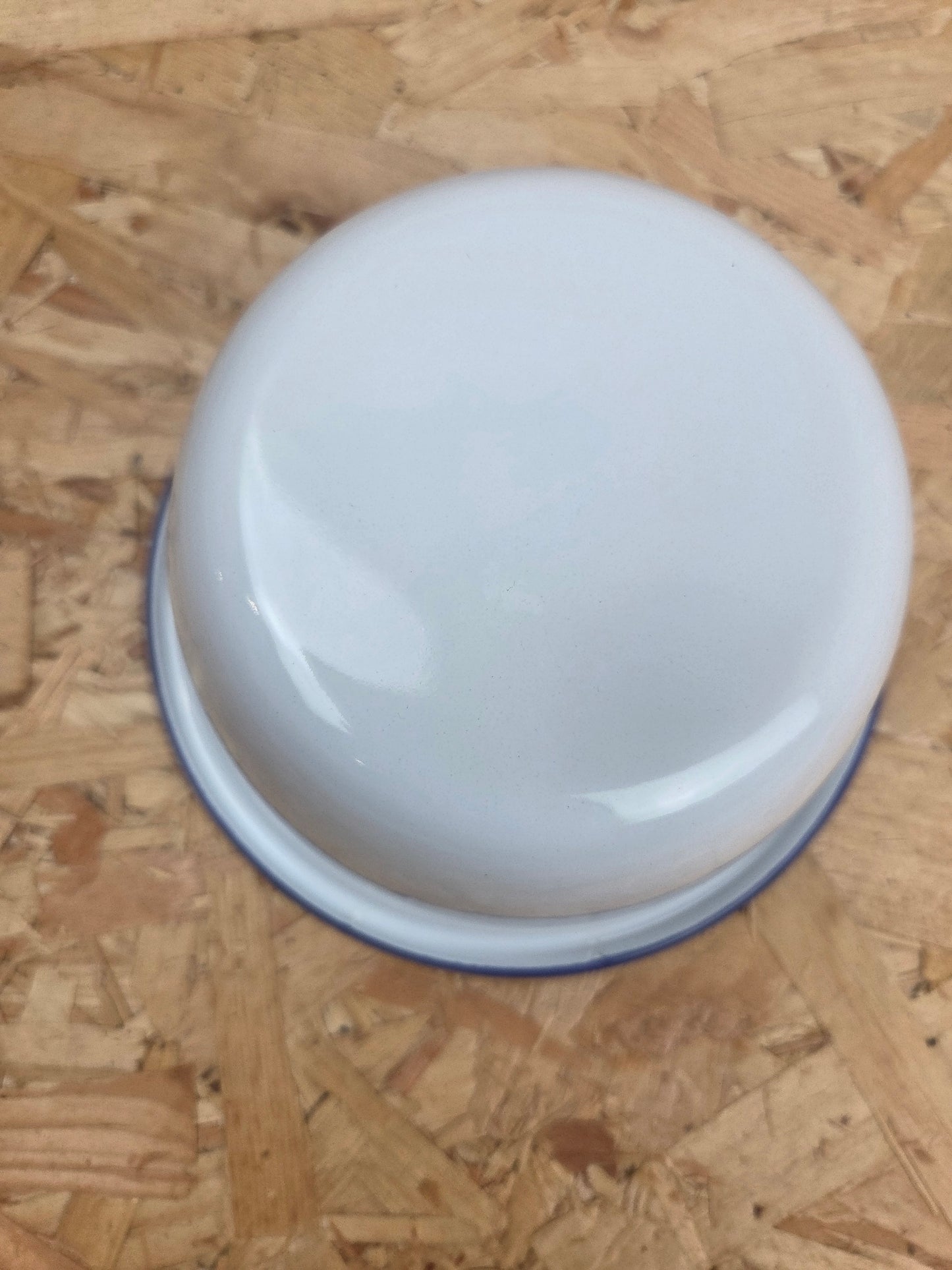 Enamel Pudding Basin White and Blue Camping Picnic Caravan Enamel Dish Bowl Falcon 14cm x 7.5cm