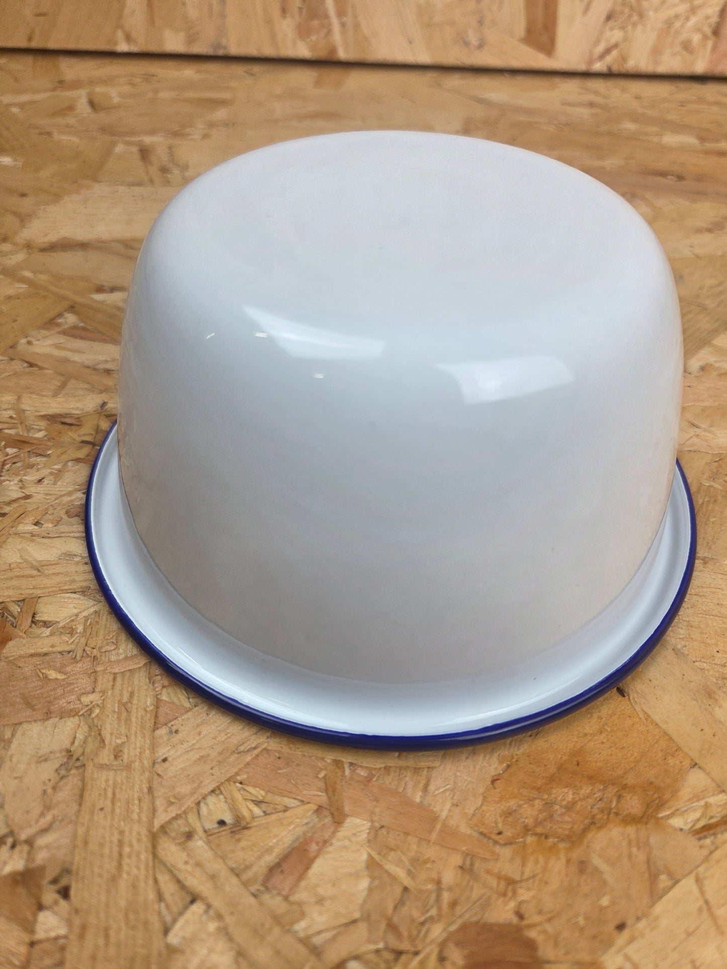 Enamel Pudding Basin White and Blue Camping Picnic Caravan Enamel Dish Bowl Falcon 14cm x 7.5cm