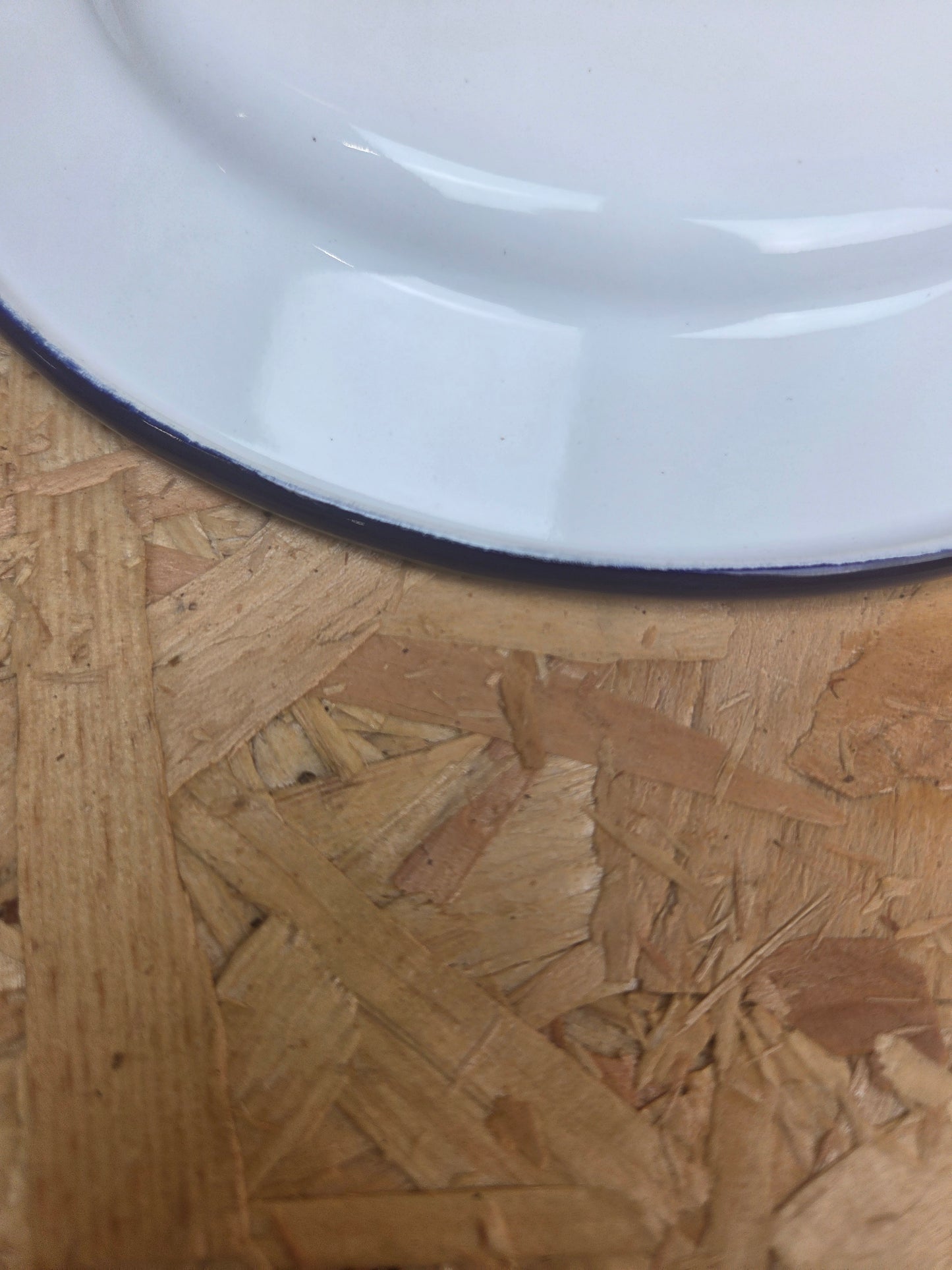 Enamel Dinner Plate White and Blue Camping Picnic Caravan Enamel Meal Dish Falcon 20cm x 1.5cm