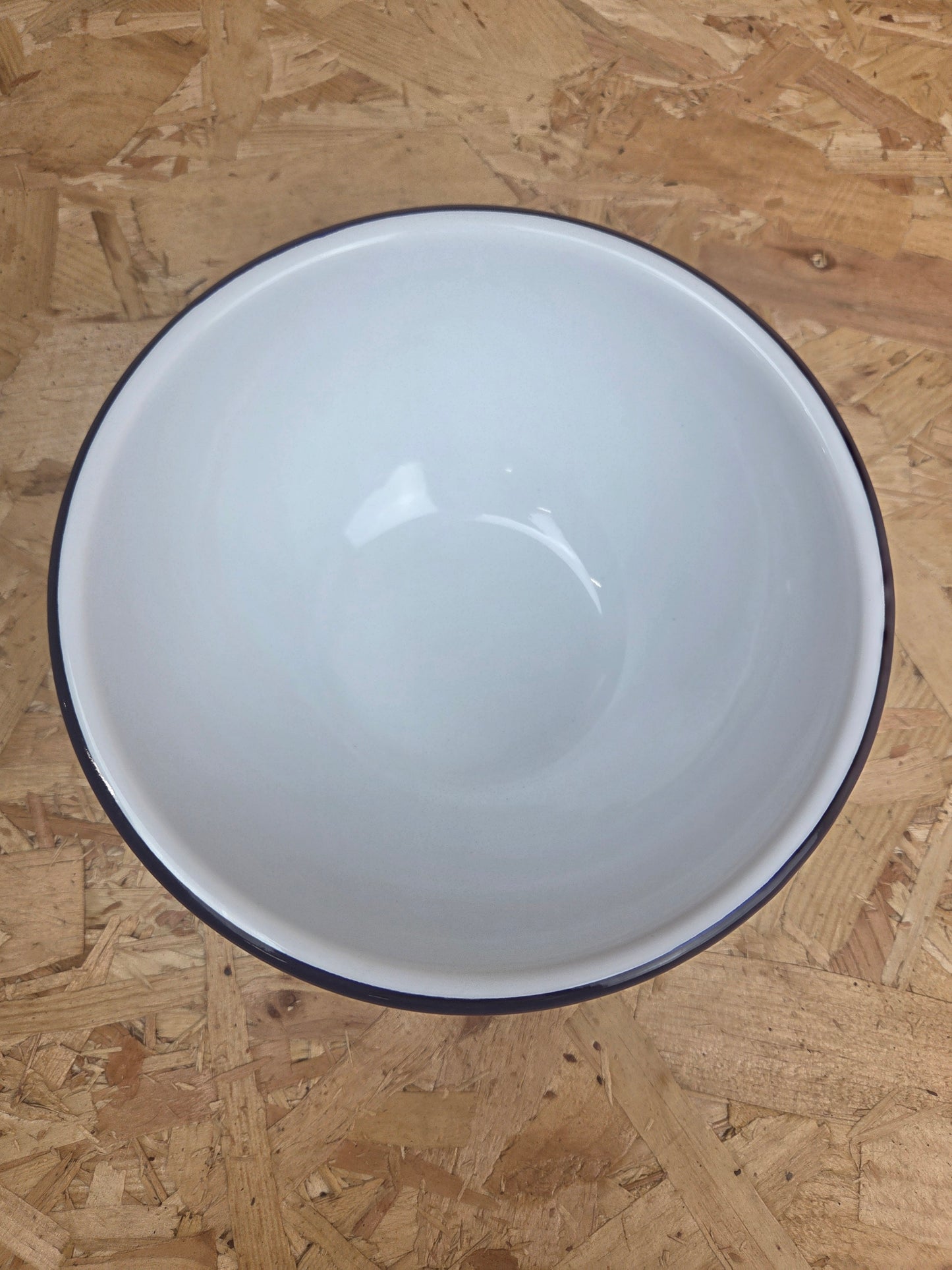 Enamel Mixing Bowl White and Blue Camping Picnic Caravan Enamel Dish Basin Falcon 18cm
