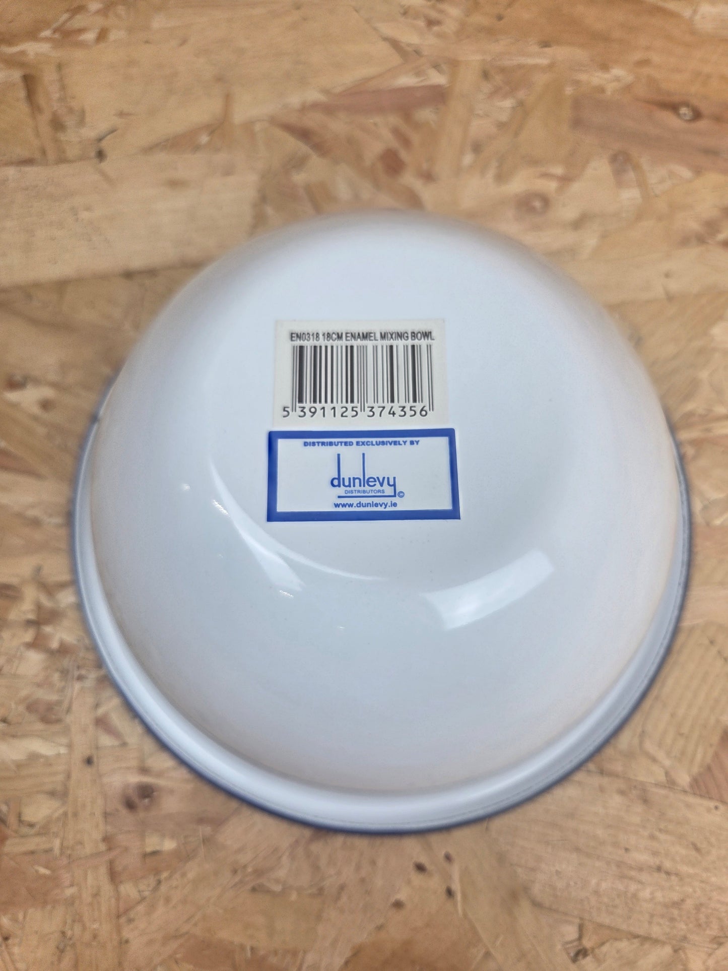 Enamel Mixing Bowl White and Blue Camping Picnic Caravan Enamel Dish Basin Falcon 18cm