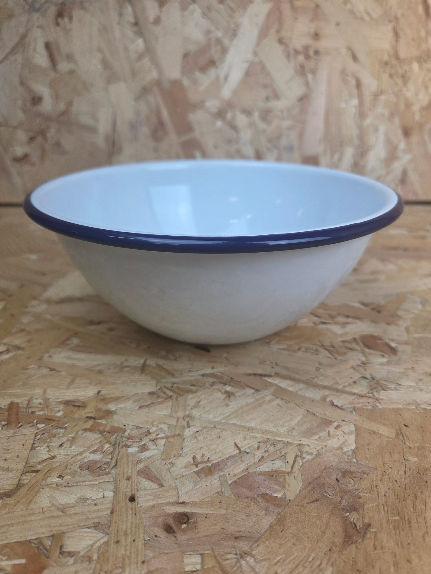 Enamel Mixing Bowl White and Blue Camping Picnic Caravan Enamel Dish Basin Falcon 18cm