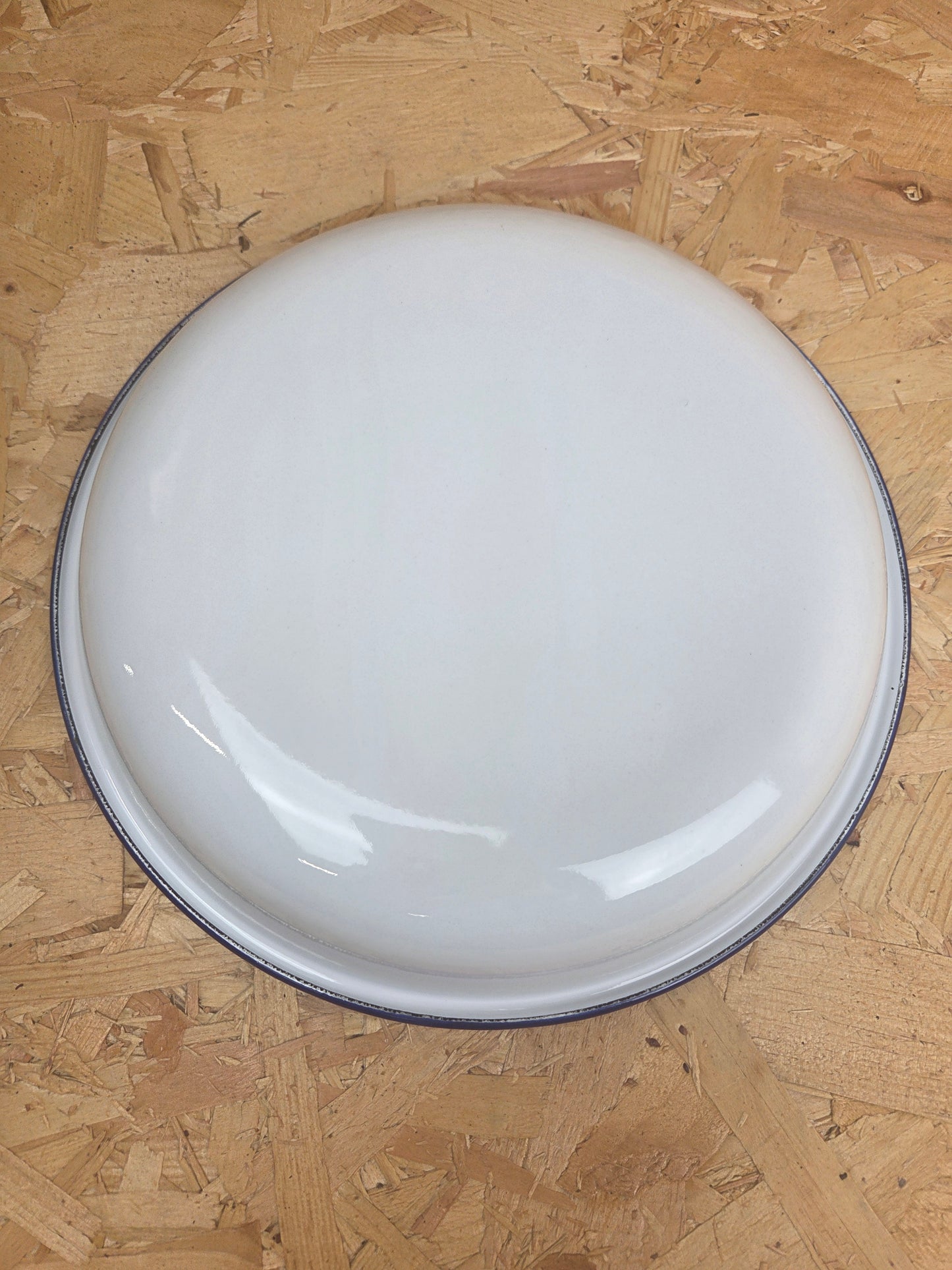 Enamel Rice Pasta Dinner Plate White and Blue Camping Picnic Caravan Enamel Meal Dish Falcon 24cm x 4cm