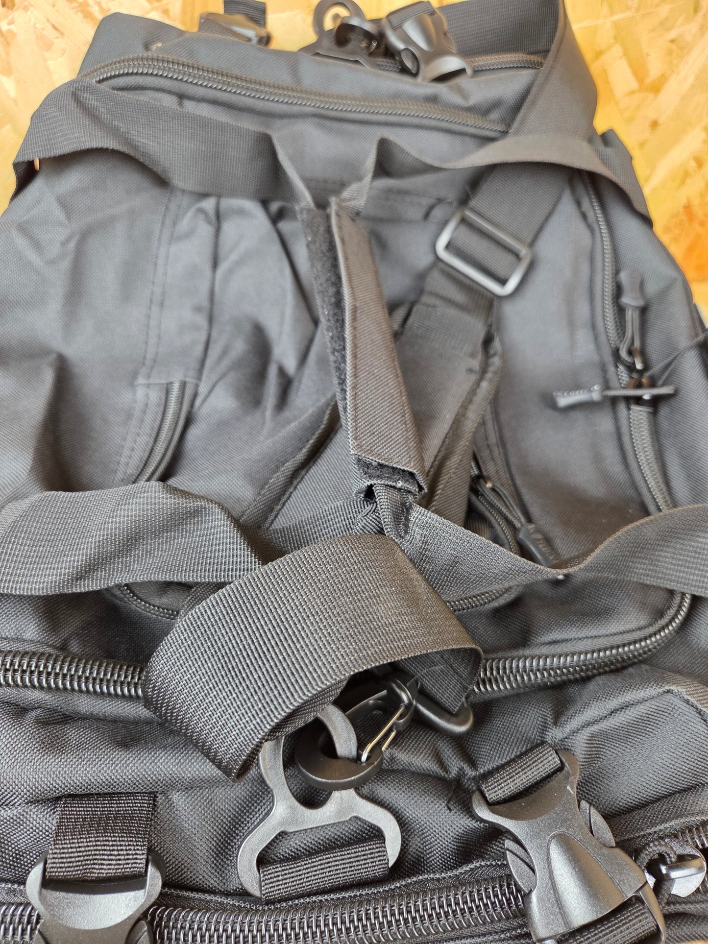 Military Style Holdall Bag Combat Tactical Cadet Utility Bag Black Daysack 50L New