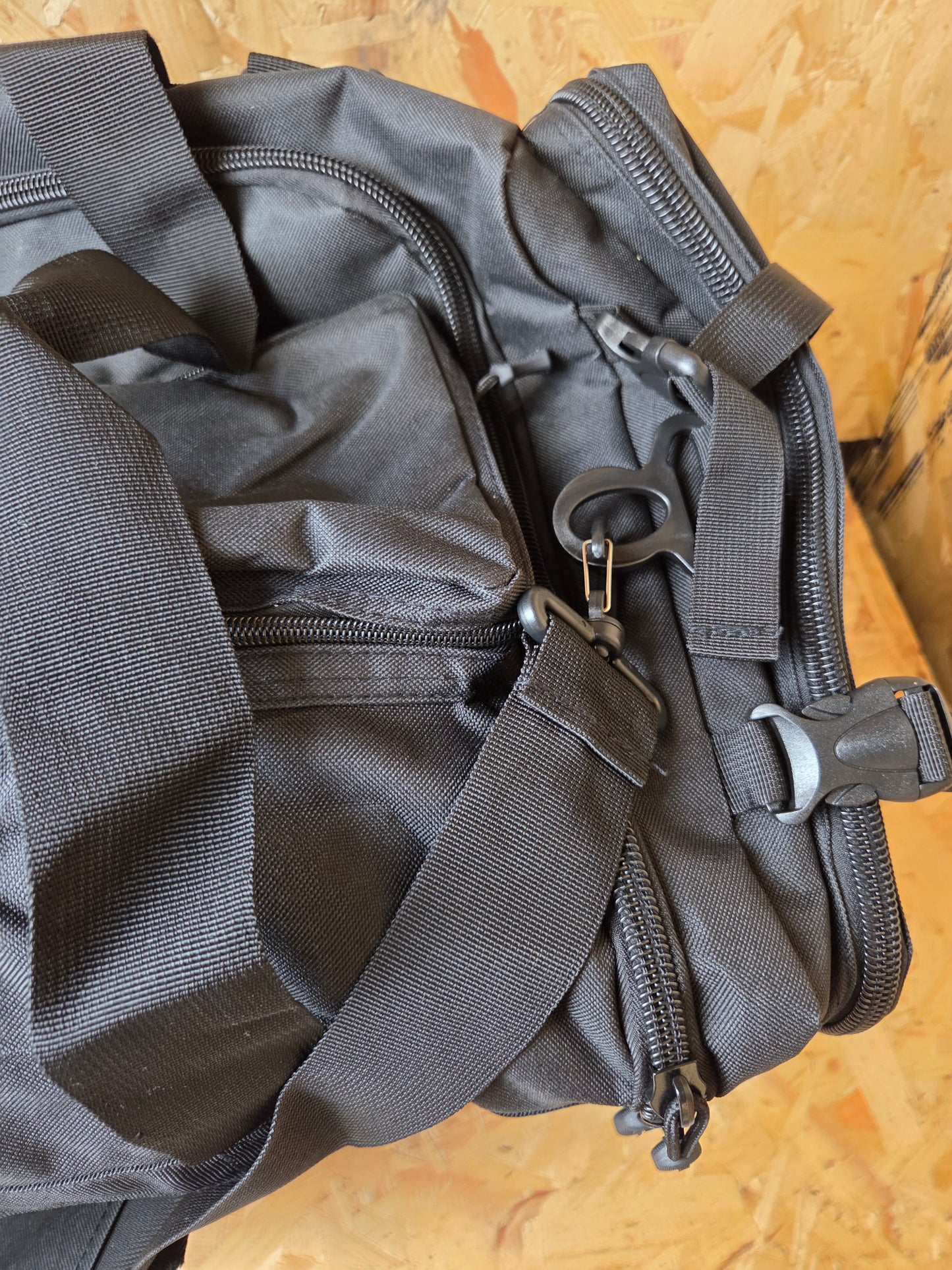 Military Style Holdall Bag Combat Tactical Cadet Utility Bag Black Daysack 100L New