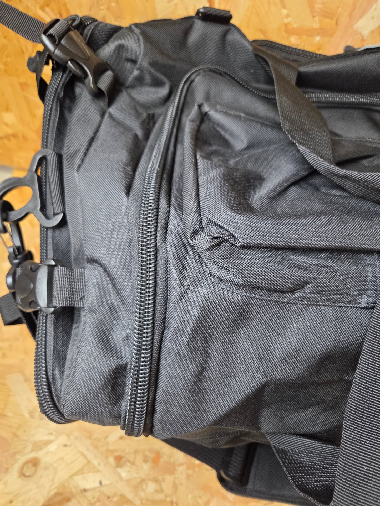 Military Style Holdall Bag Combat Tactical Cadet Utility Bag Black Daysack 100L New