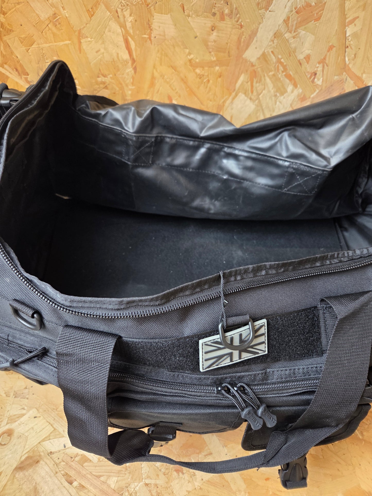 Military Style Holdall Bag Combat Tactical Cadet Utility Bag Black Daysack 100L New