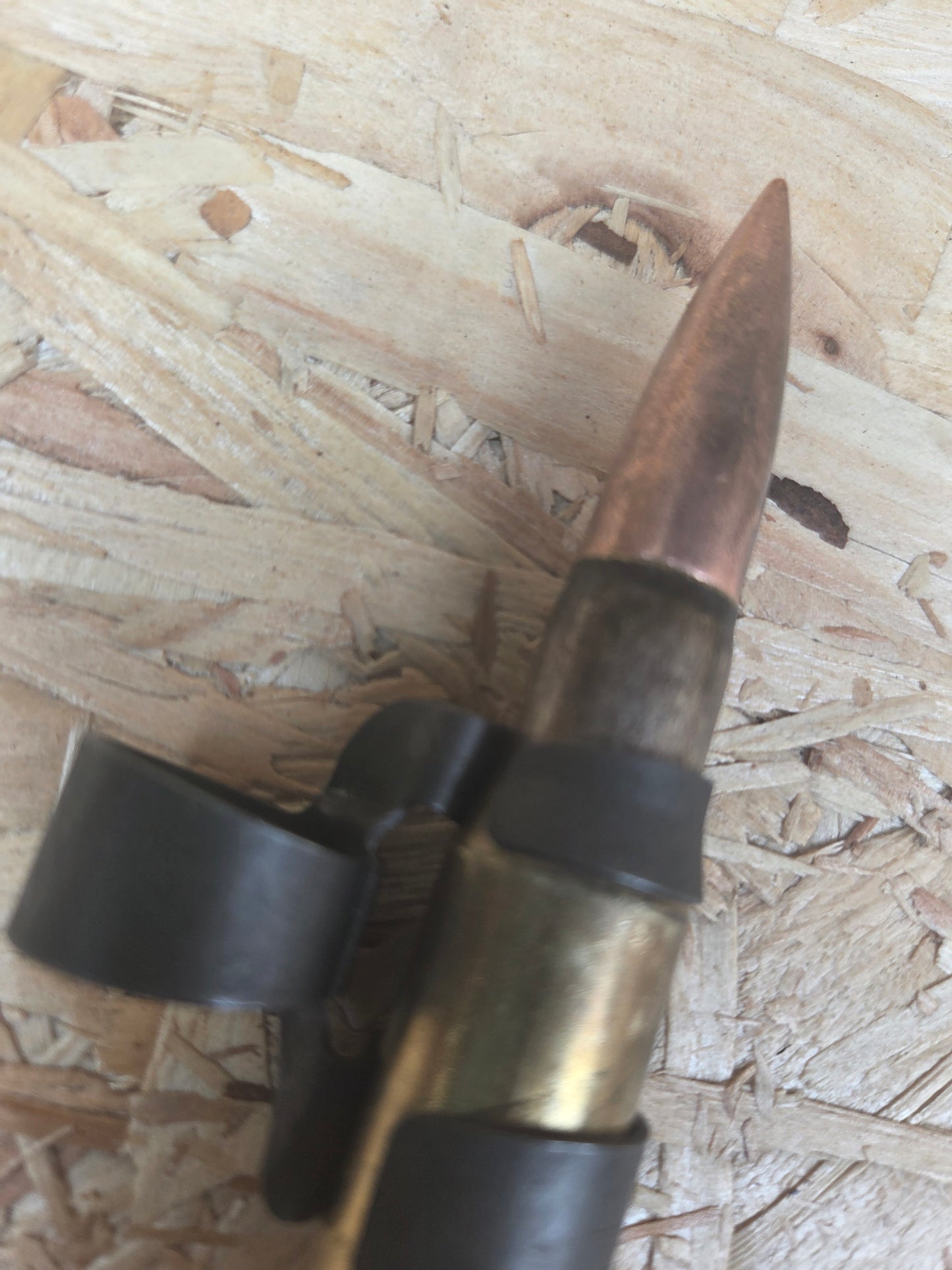 Genuine Inert 50 Caliber Round Cartridge Bullet BMG Display Round with M9 Machine Gun Belt Link
