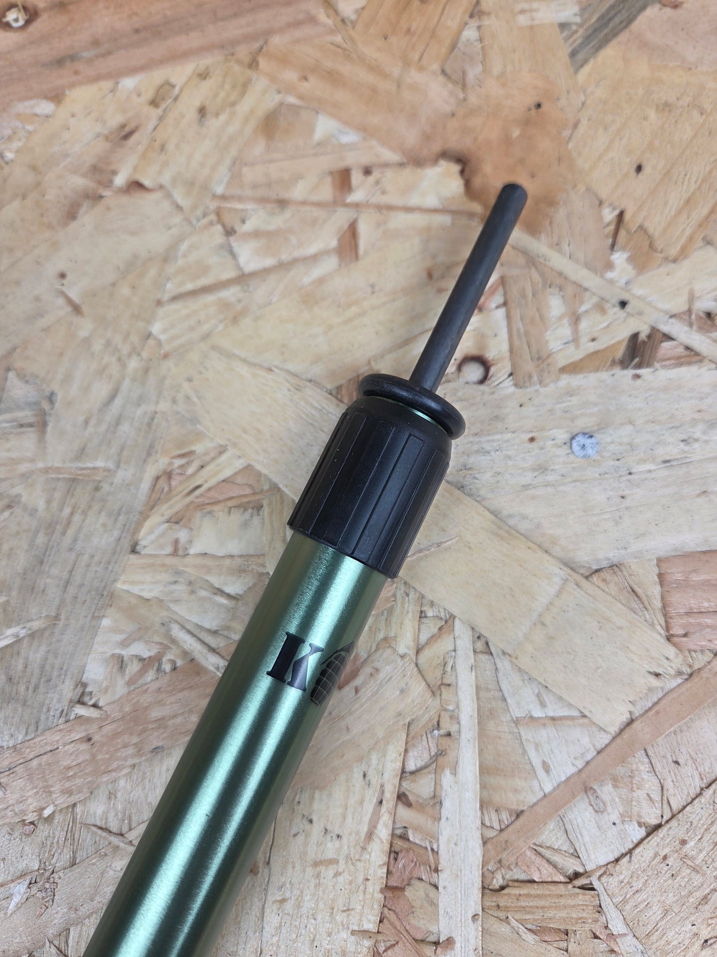 Twist Lock Extending Bivi Pole Military Olive Green Camping Cadet Survival Shelter