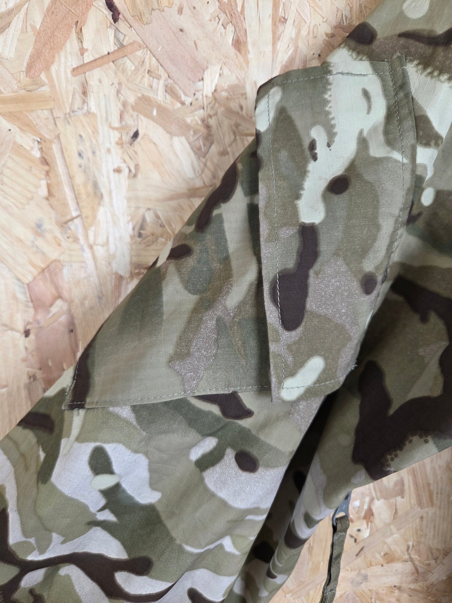 Genuine British Army MVP Lightweight Waterproof Jacket MTP Military Camouflage Combat Cadet Paintball Tactical Airsoft Top
