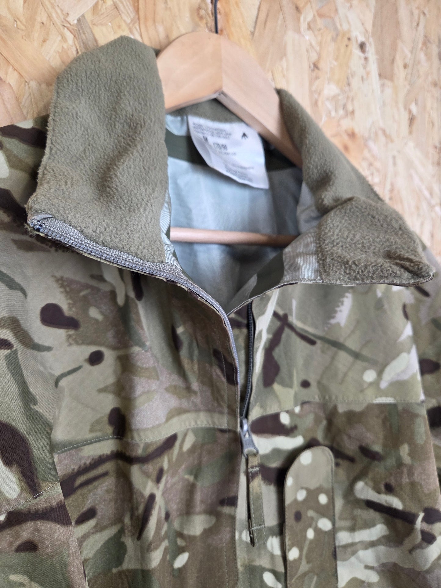 Genuine British Army MVP Lightweight Waterproof Jacket MTP Military Camouflage Combat Cadet Paintball Tactical Airsoft Top Medium