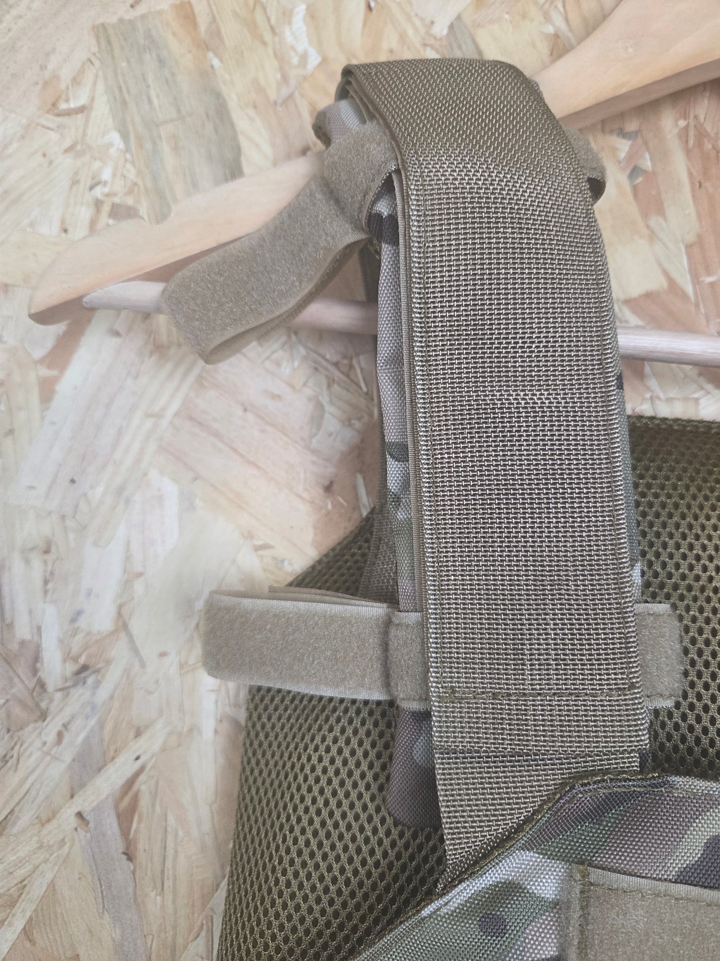 Molle Plate Carrier Vest BTP Military Style  Camouflage Load Bearing Tactical Paintball Airsoft