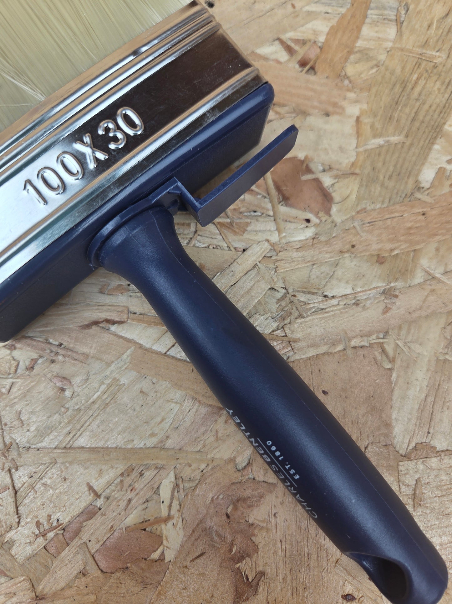 Shed & Fence Brush Exterior Wood Care Paint & Treatments Rough & Uneven 4"