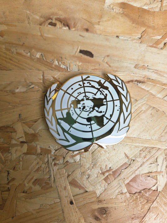 Enamelled United Nations Cap Badge Hat Pin Peacekeeping Globe UN Dress Uniform Insignia White & Gold