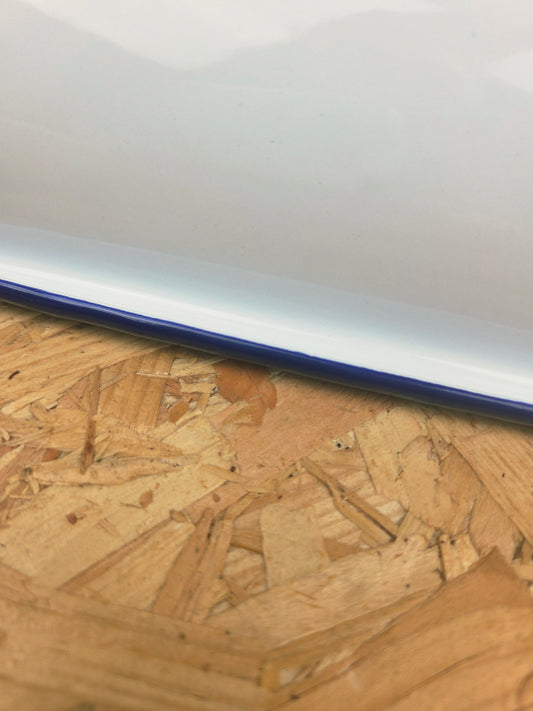 Enamel Bakepan White and Blue Camping Roasting Tin Tray Picnic Caravan Enamel Bowl Falcon 31cm x 25cm x 5cm