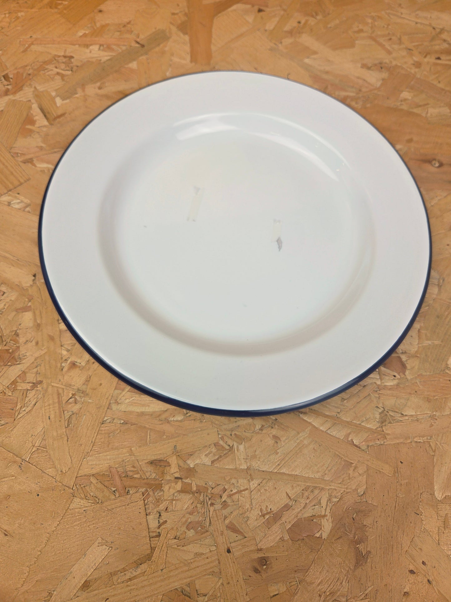 Enamel Dinner Plate White and Blue Camping Picnic Caravan Enamel Meal Dish Falcon 26cm x 2.5cm