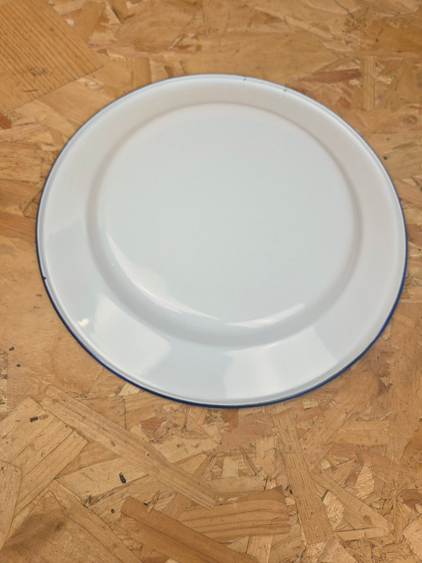 Enamel Dinner Plate White and Blue Camping Picnic Caravan Enamel Meal Dish Falcon 26cm x 2.5cm