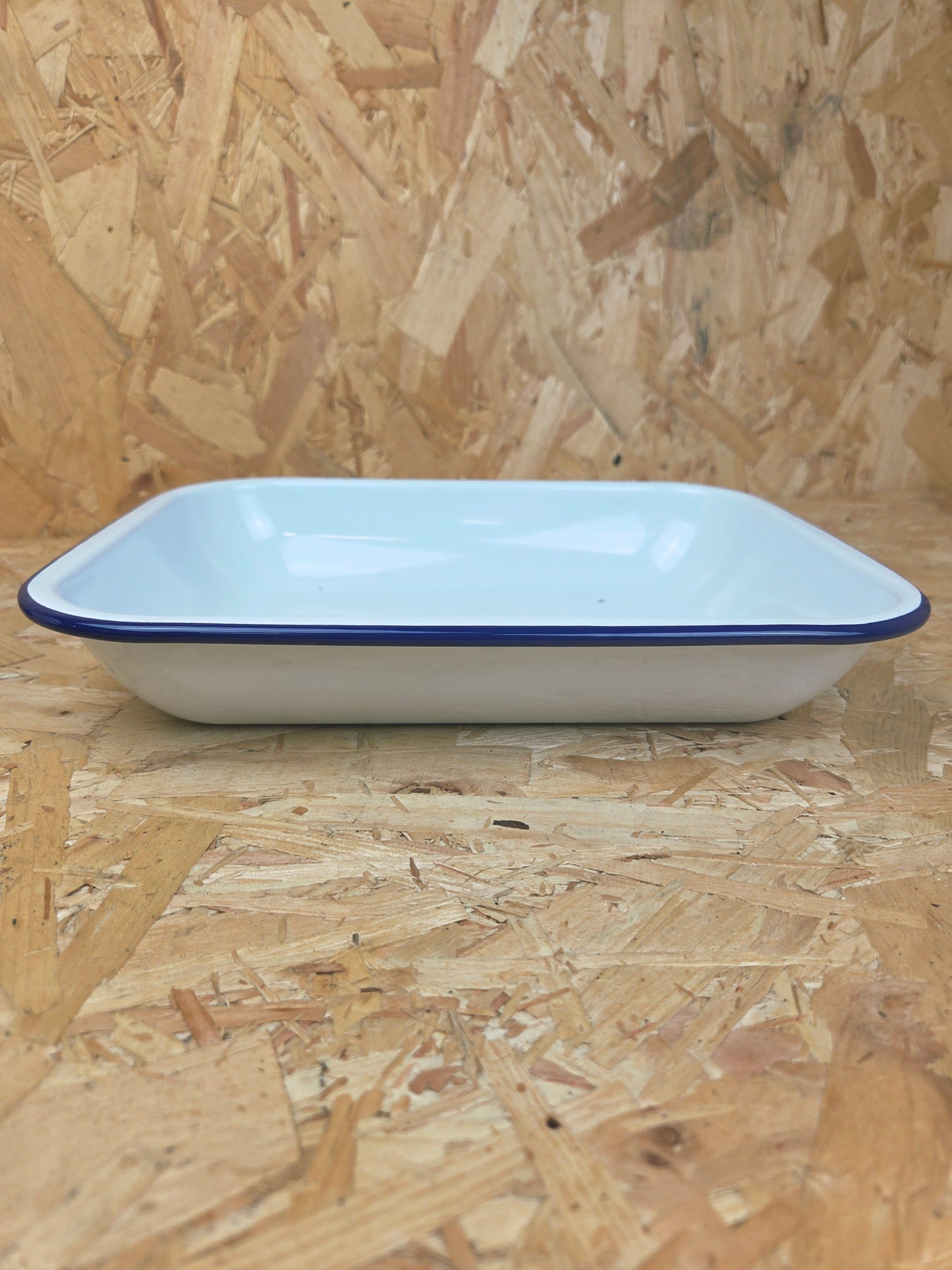 Enamel Bakepan White and Blue Camping Roasting Tin Tray Picnic Caravan Enamel Bowl Falcon 28cm x 23cm x 4.5cm 1250ml