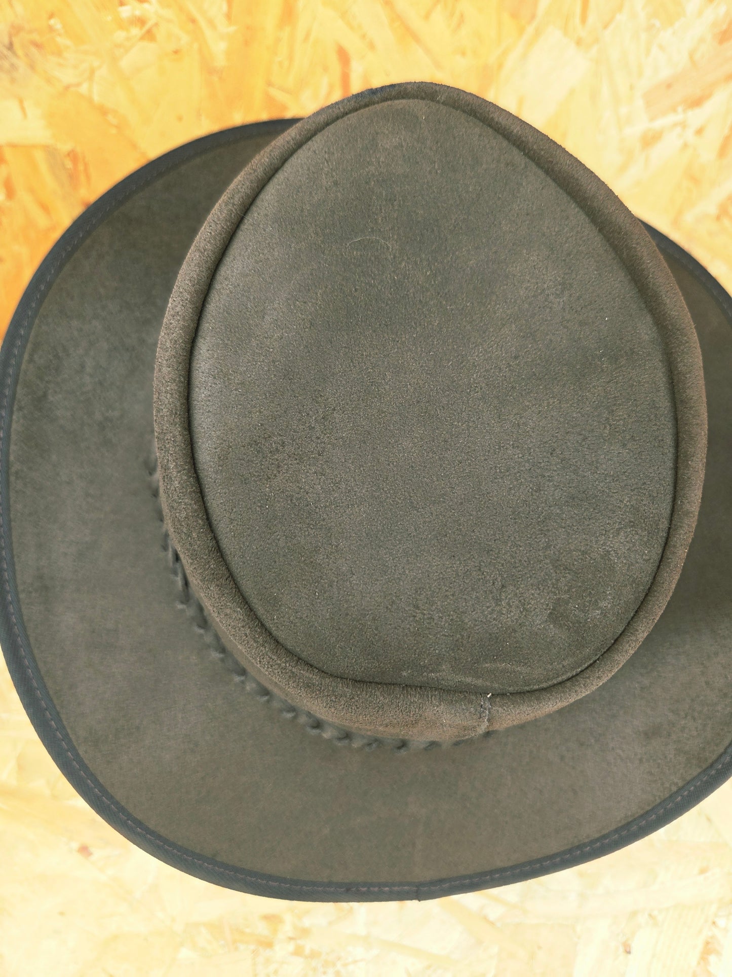 Genuine Dark Brown Oiled Suede With Chin Strap Leather Bush Hat Wide Brim Outdoor Cowboy Style Country Handmade South African