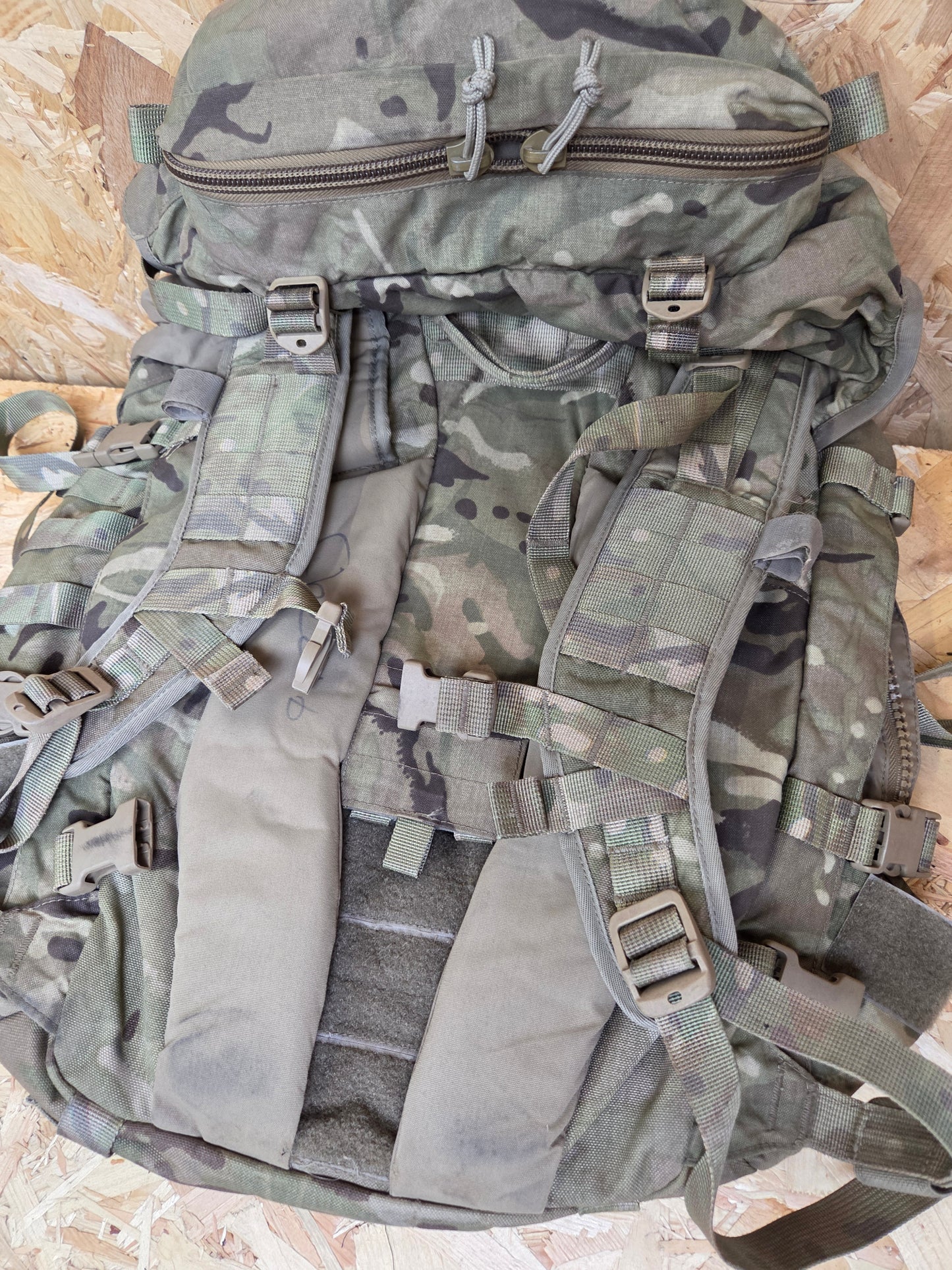 British Army Bergen MK3 MTP Camouflage Backpack Camo Hiking Bag Field Day Bag 90L B Grade