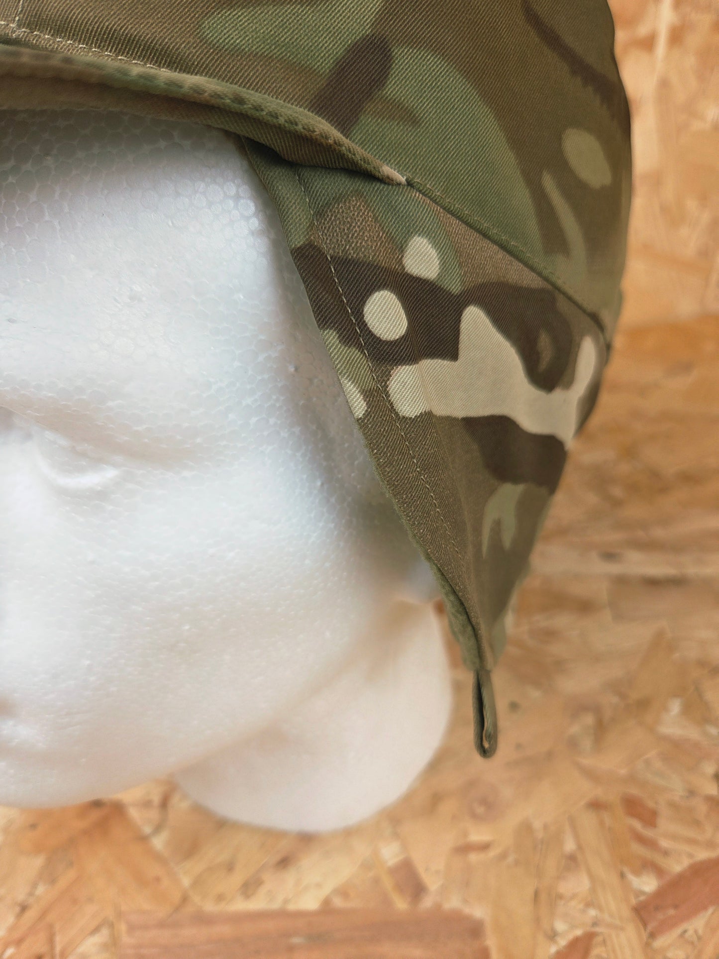 Genuine British Army MTP MVP Cold Weather Camouflage Cap Insulated Thermal Patrol Winter Camo Hat Light Green Ear Flap Fleece Hat