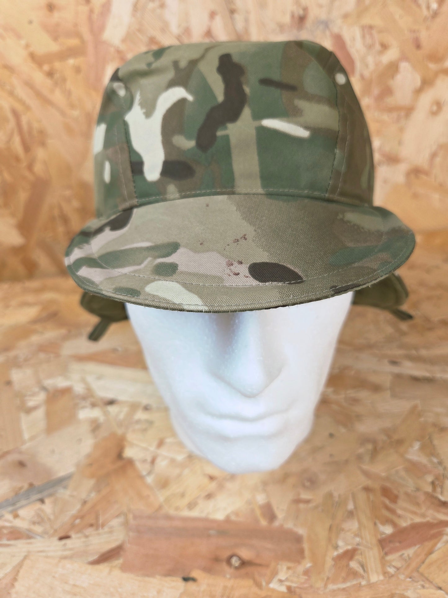 Genuine British Army MTP MVP Cold Weather Camouflage Cap Insulated Thermal Patrol Winter Camo Hat Light Green Ear Flap Fleece Hat