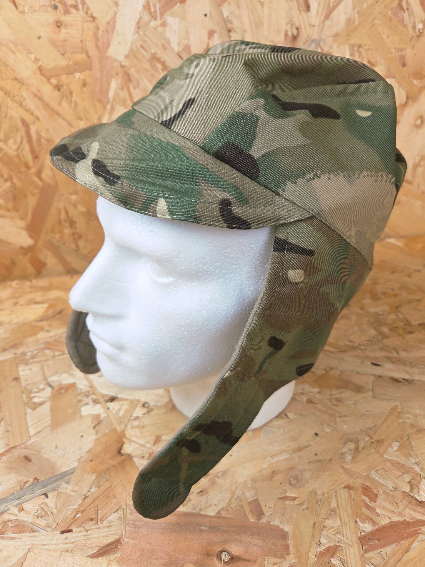 Genuine British Army MTP MVP Cold Weather Camouflage Trapper Style Cap Insulated Thermal Patrol Winter Camo Hat Ear Flap Light Green Fleece Hat