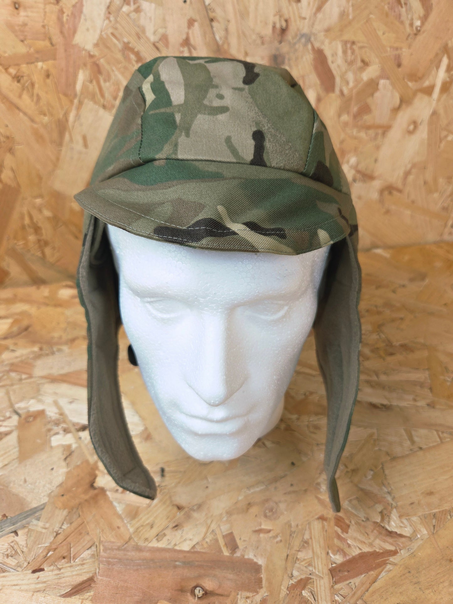Genuine British Army MTP MVP Cold Weather Camouflage Trapper Style Cap Insulated Thermal Patrol Winter Camo Hat Ear Flap Light Green Fleece Hat