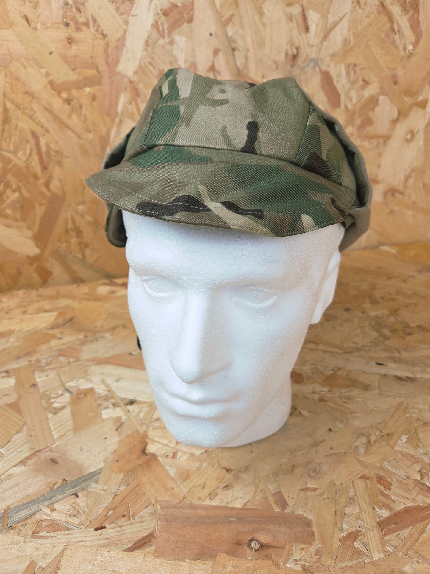 Genuine British Army MTP MVP Cold Weather Camouflage Trapper Style Cap Insulated Thermal Patrol Winter Camo Hat Ear Flap Light Green Fleece Hat