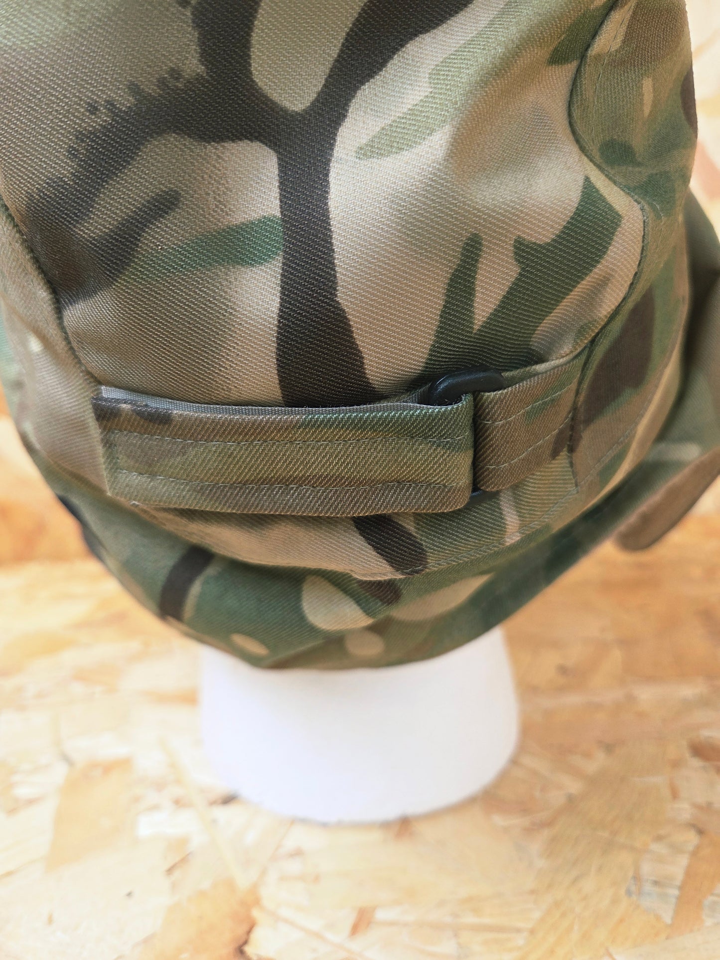 Genuine British Army MTP MVP Cold Weather Camouflage Trapper Style Cap Insulated Thermal Patrol Winter Camo Hat Ear Flap Light Green Fleece Hat